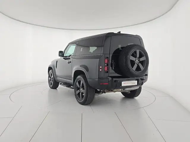 Land Rover Defender view 3