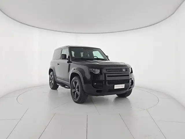 Land Rover Defender view 6