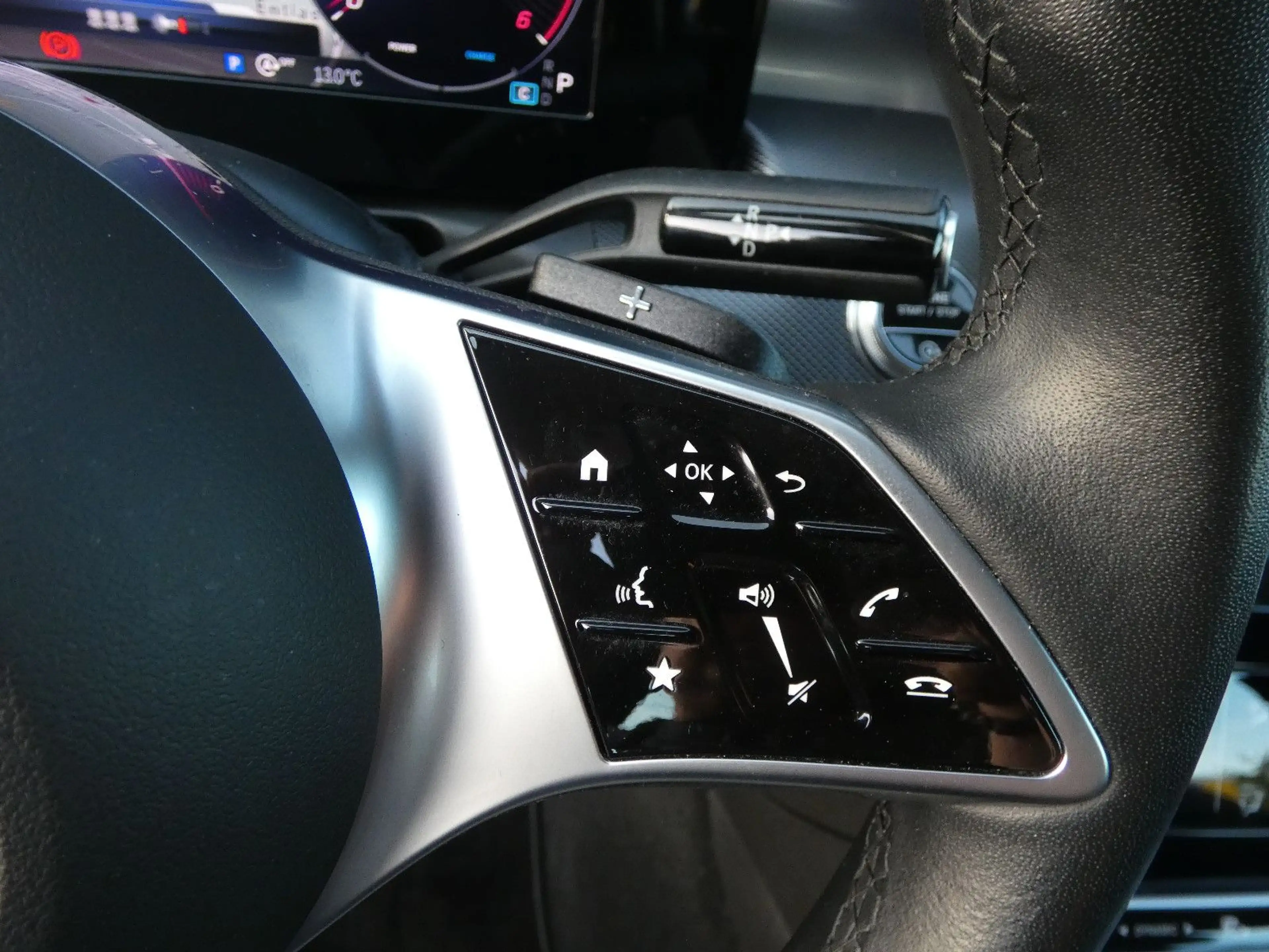 Mercedes-Benz C 200 d 9G Avantgarde LED Navi Kamera Ambiente — photo 15