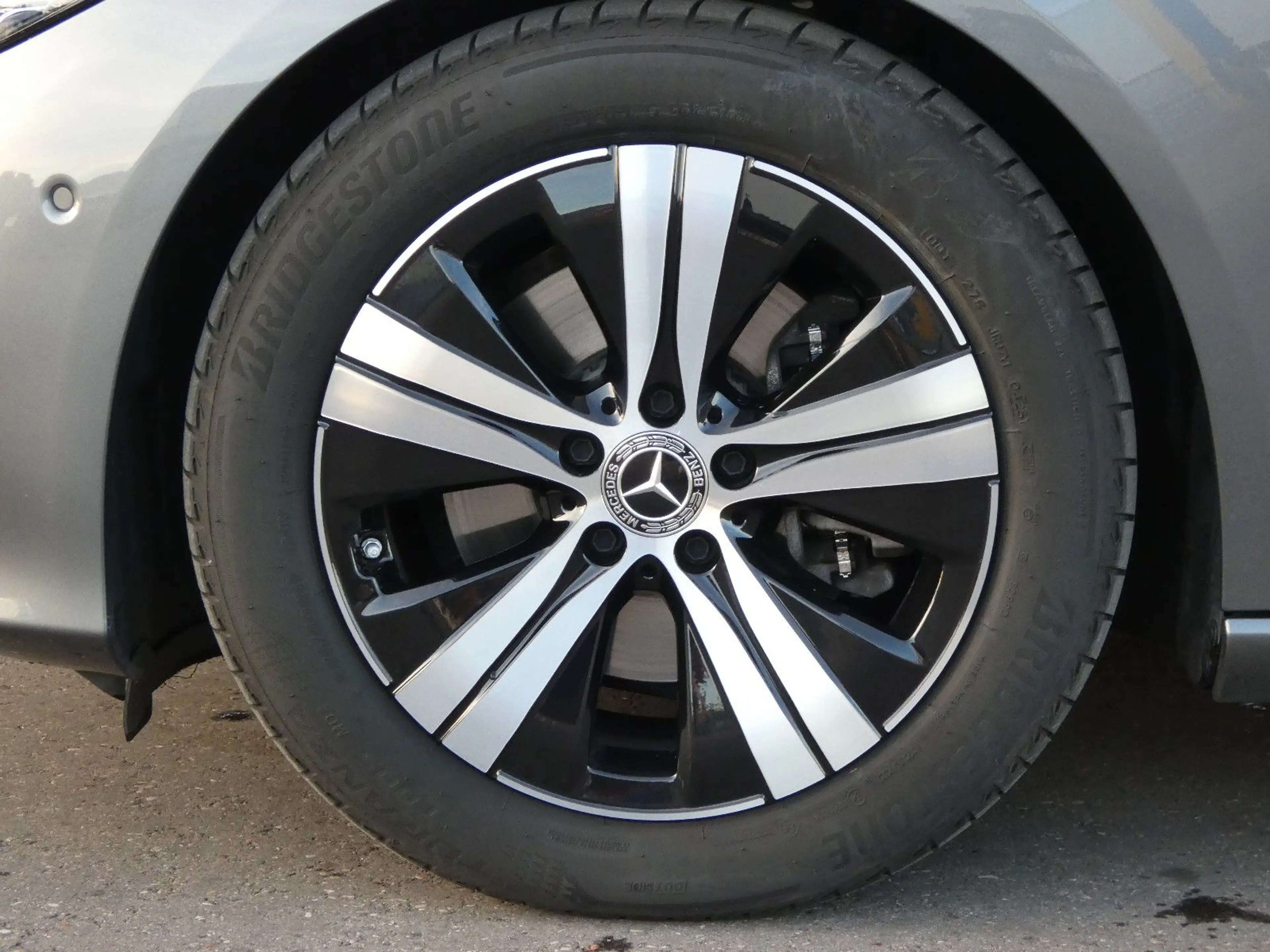 Mercedes-Benz C 200 d 9G Avantgarde LED Navi Kamera Ambiente — photo 25