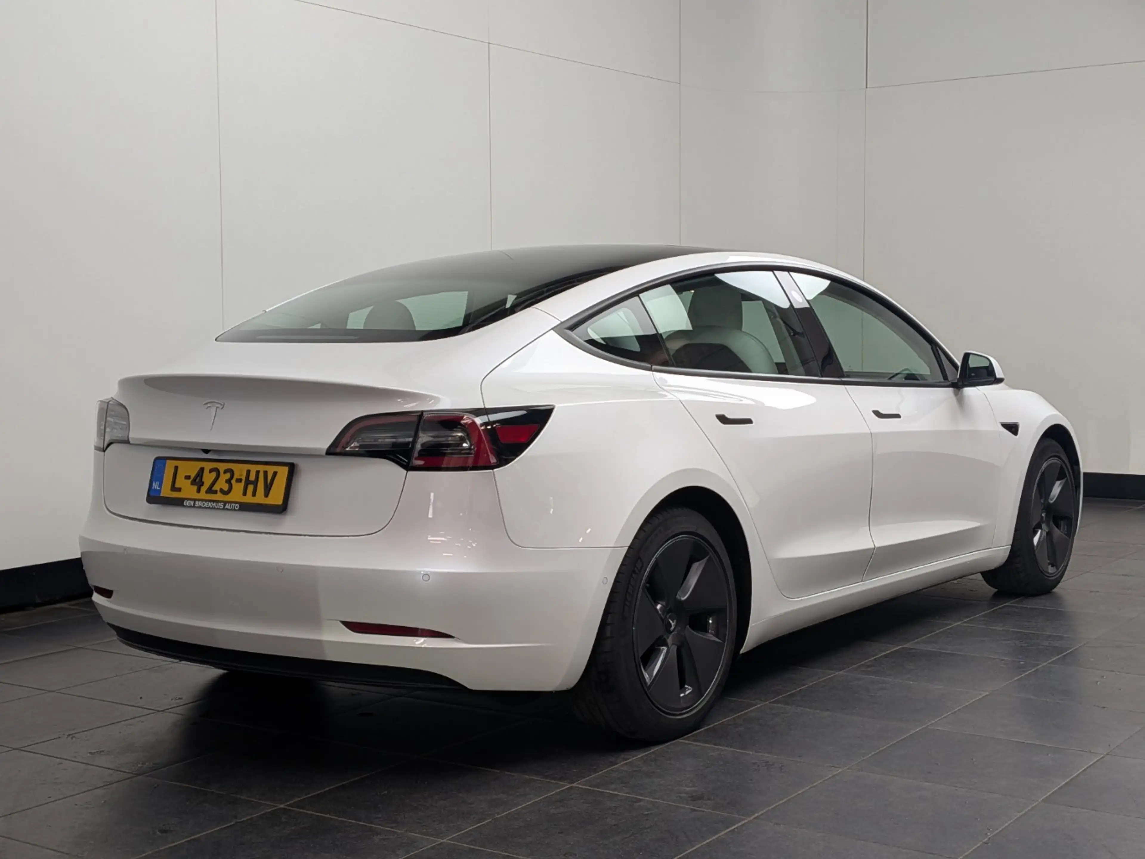 Tesla Model 3 Long Range AWD 75 kWh | Panoramadak | Voorstoelen — photo 5