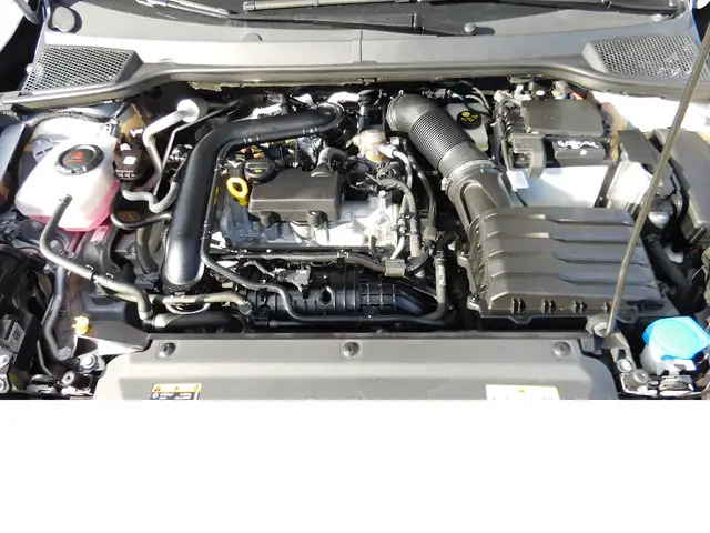 SEAT Arona view 8