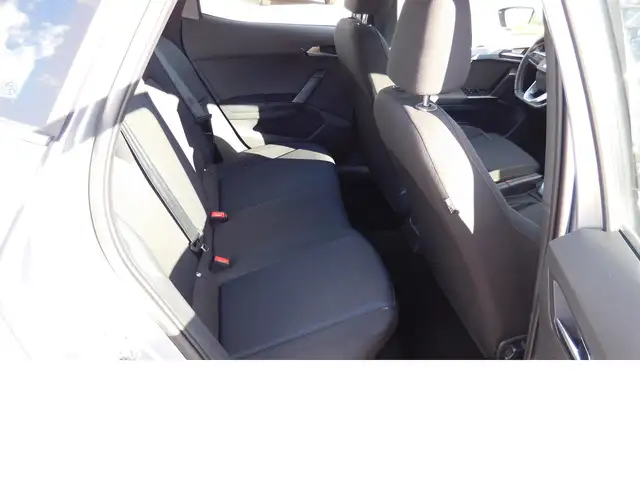SEAT Arona view 10