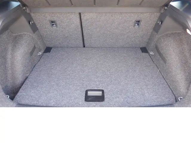 SEAT Arona view 11