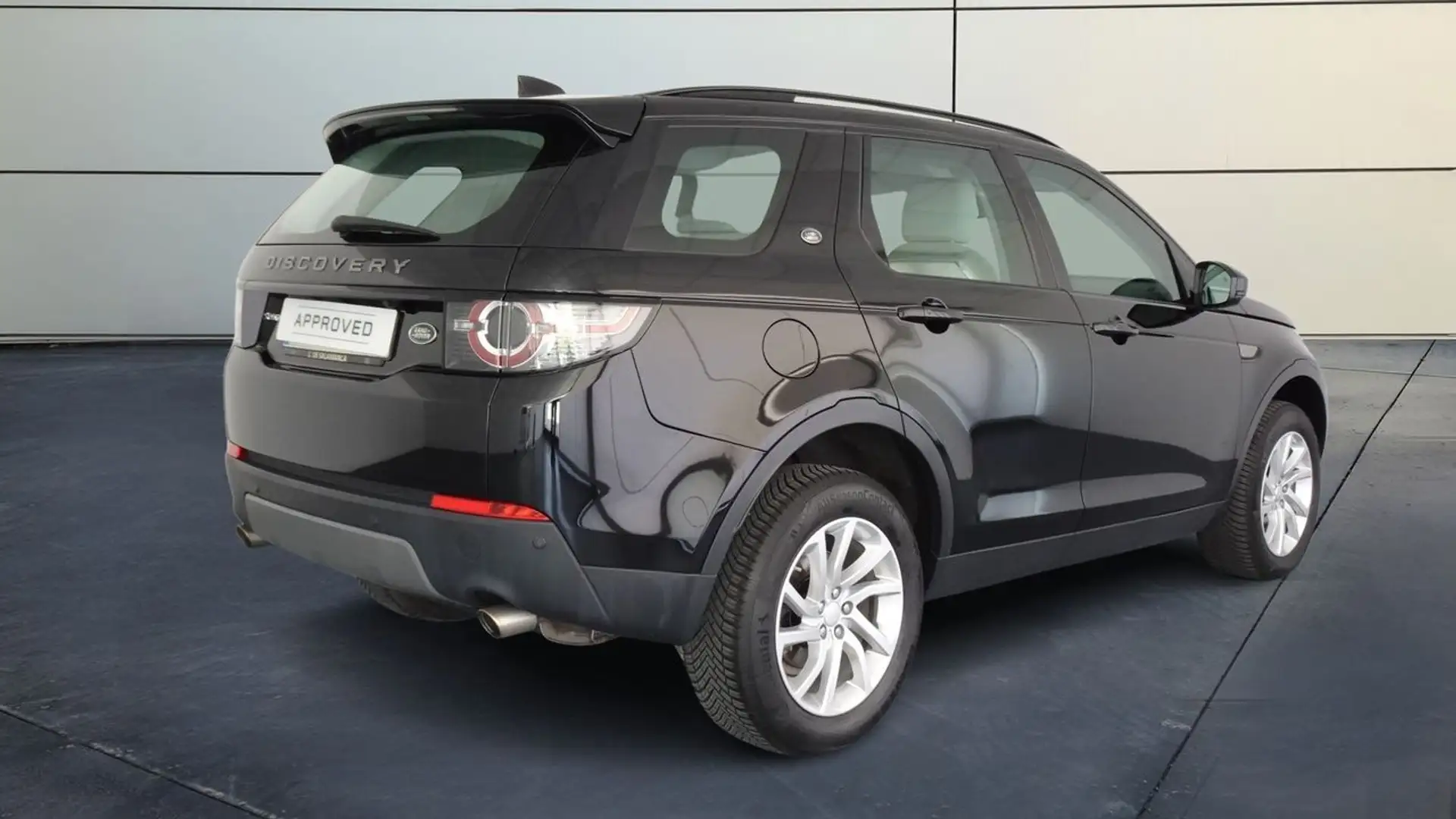 Land Rover Discovery Sport 2.0TD4 SE 4x4 Aut. 150 Negro - 2