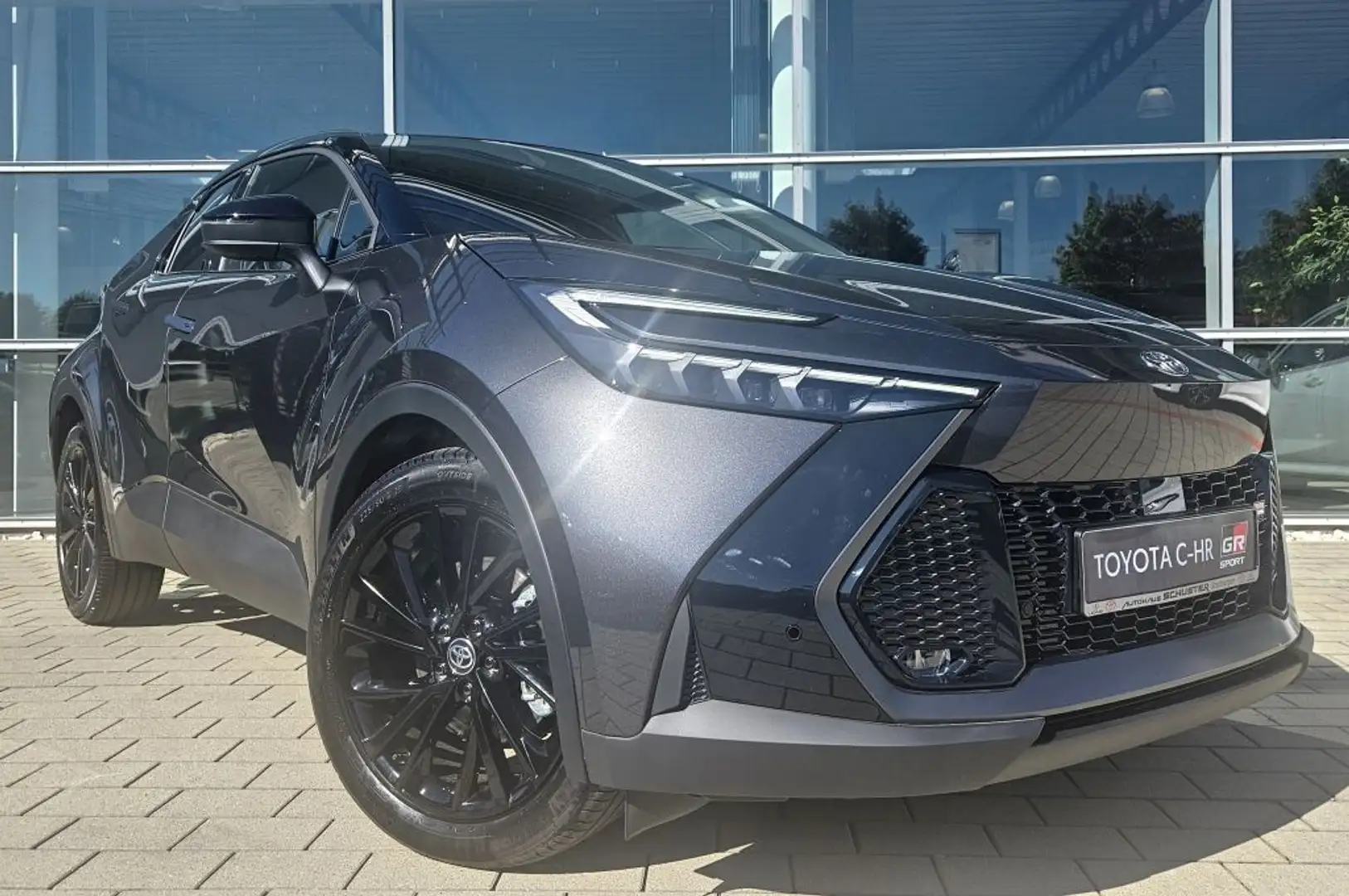Toyota C-HR 2.0 Plug-in-Hybrid GR SPORT Gri - 2