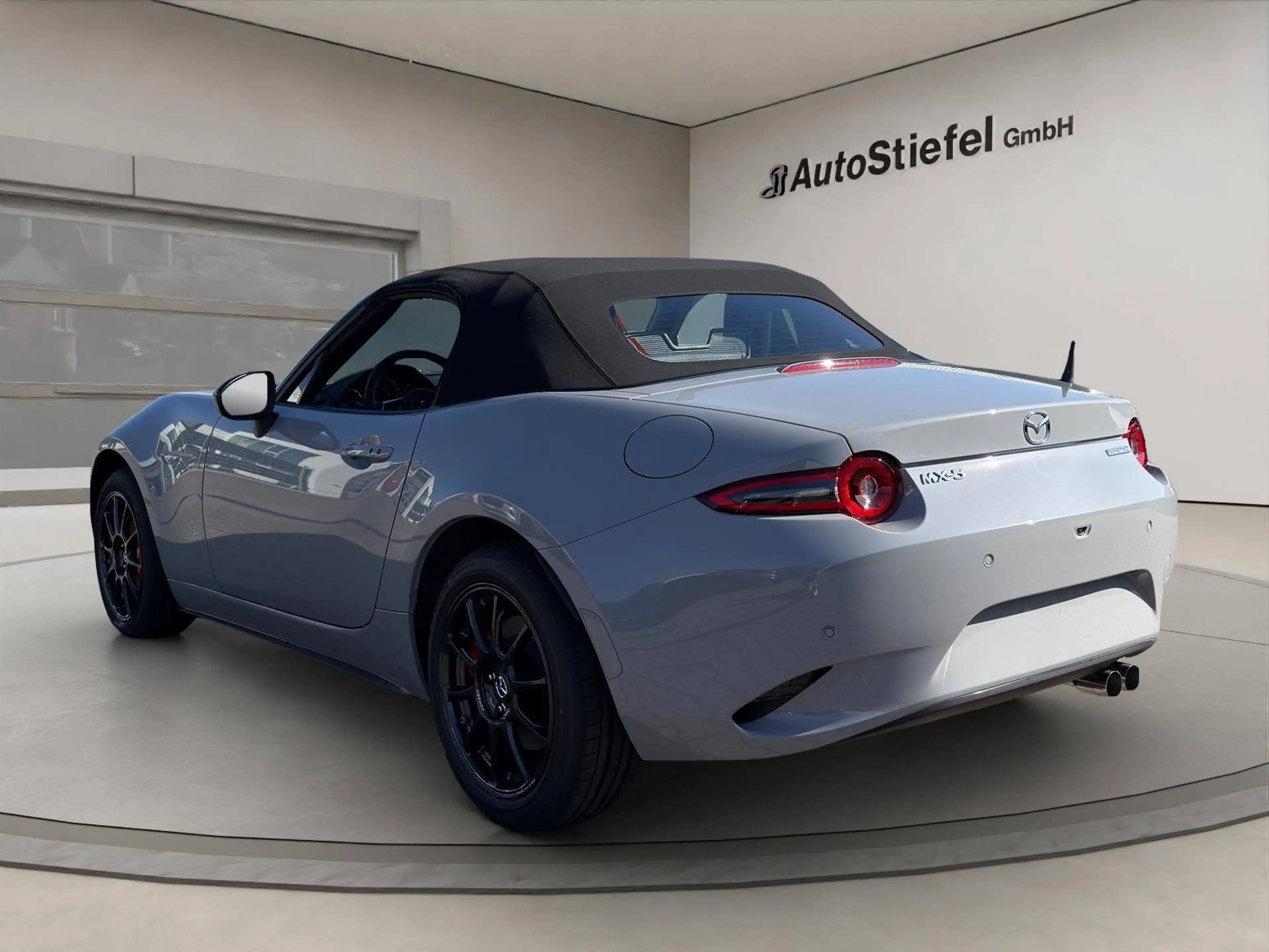 Mazda MX-5 Homura SKYACTIV-G 132 PS 6MT RWD — photo 8