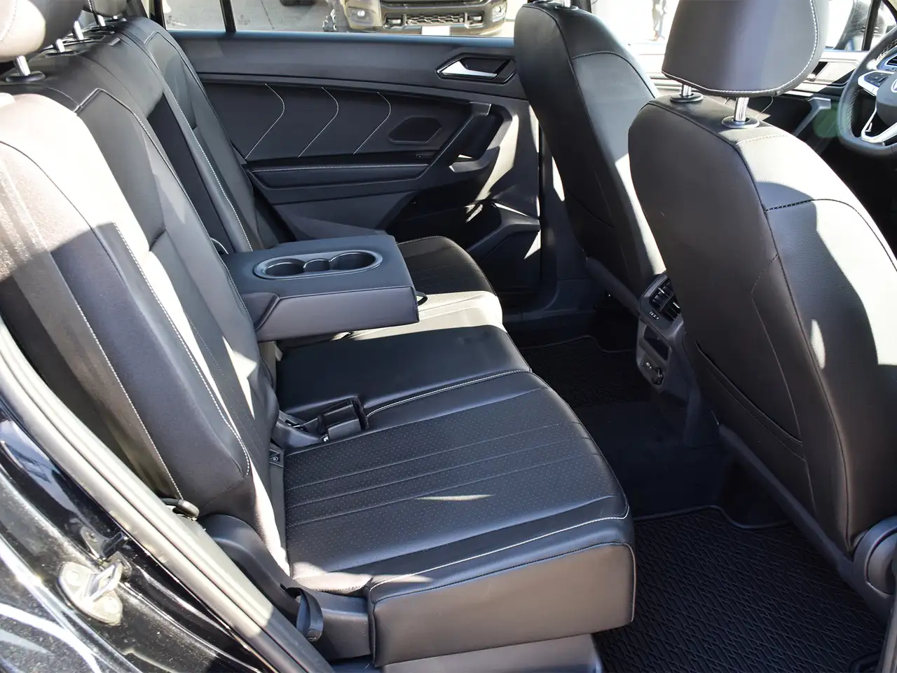 Volkswagen Tiguan снимка Volkswagen Tiguan