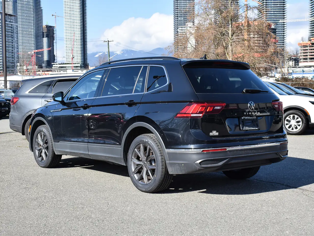 Volkswagen Tiguan снимка Volkswagen Tiguan