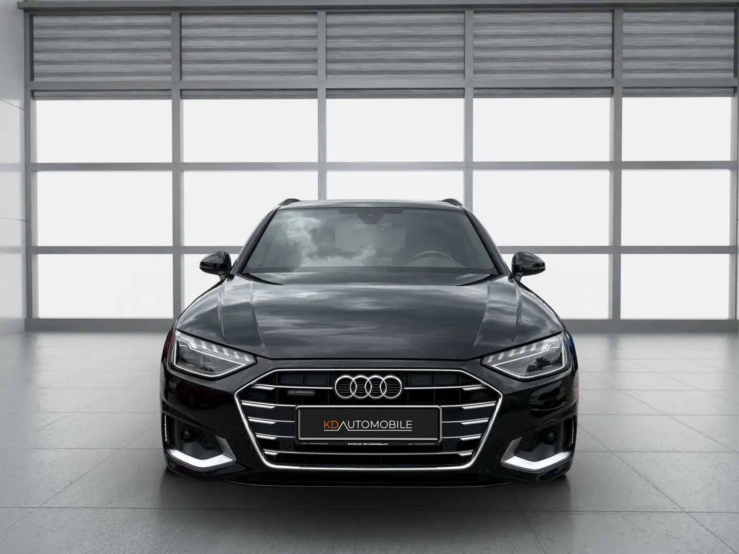 Audi A4 40 TDI Quattro, S-tronic, Virtual Cockpit, Tempom Schwarz - 2