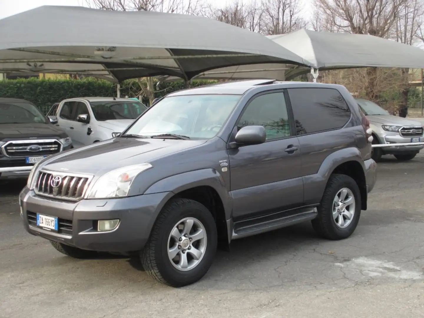 Toyota Land Cruiser 3.0 D-4D 16V cat 3 porte aut. Executive Grigio - 1