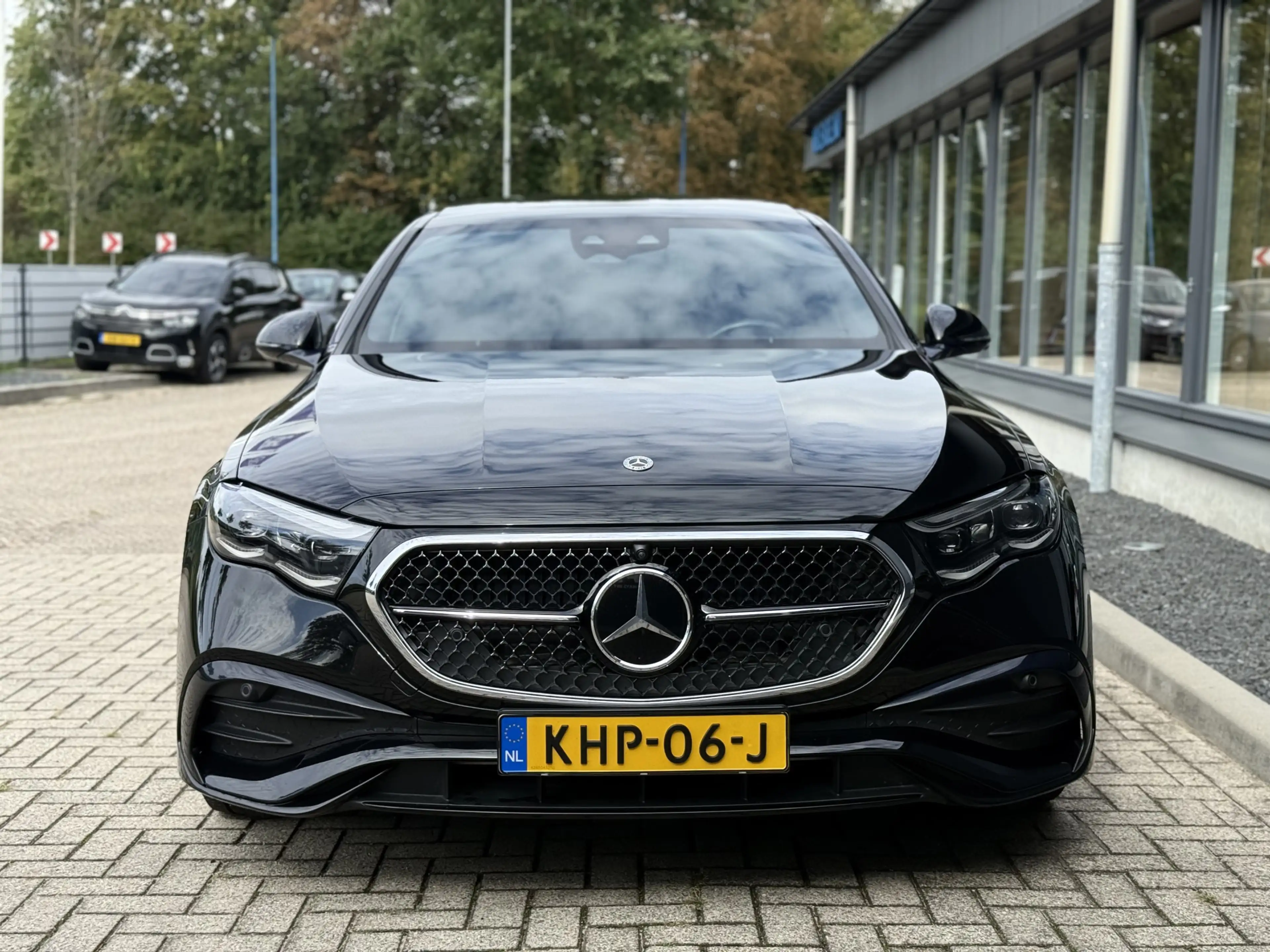 Mercedes-Benz E 220 d AMG Line Pano 360 Ventilatie Burmester 4D — photo 6