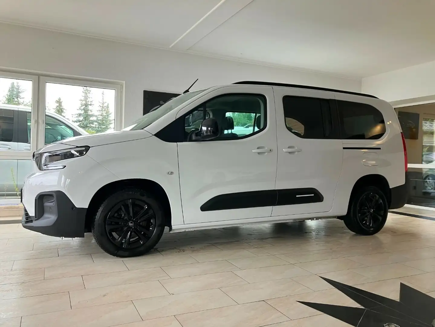 Citroen Berlingo BlueHDi 130 Max XL EAT8 Kamera LED Weiß - 2