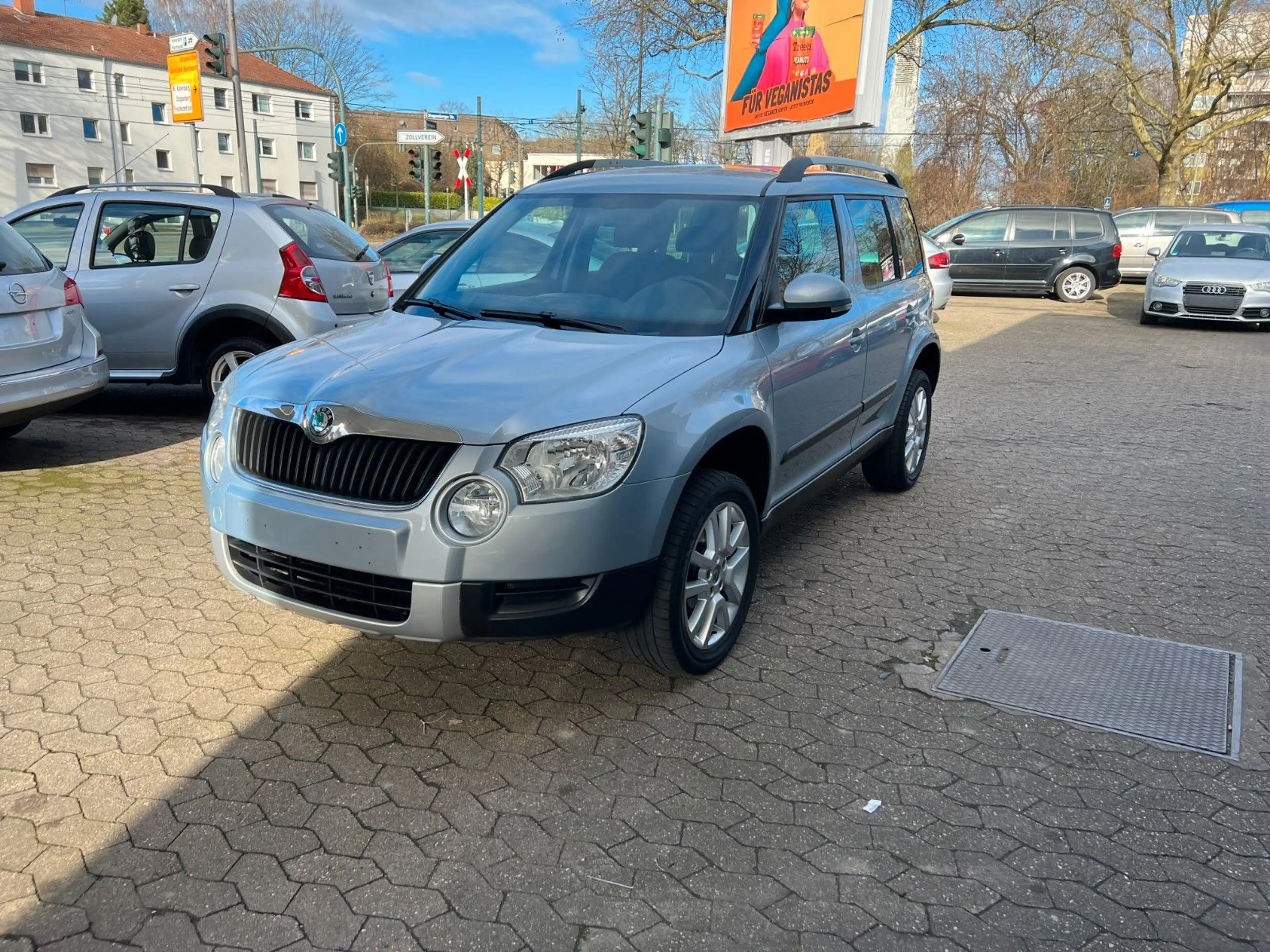 Skoda Yeti 1.2 TSI Ambition Plus Edition Climatronic — photo 3
