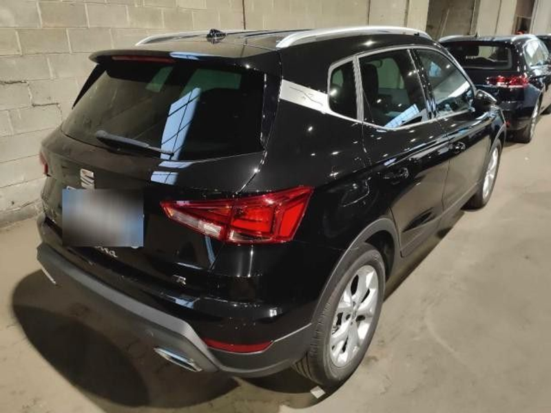 SEAT Arona Sport 1.0TSI DSG PDC Alu17 LED — photo 4