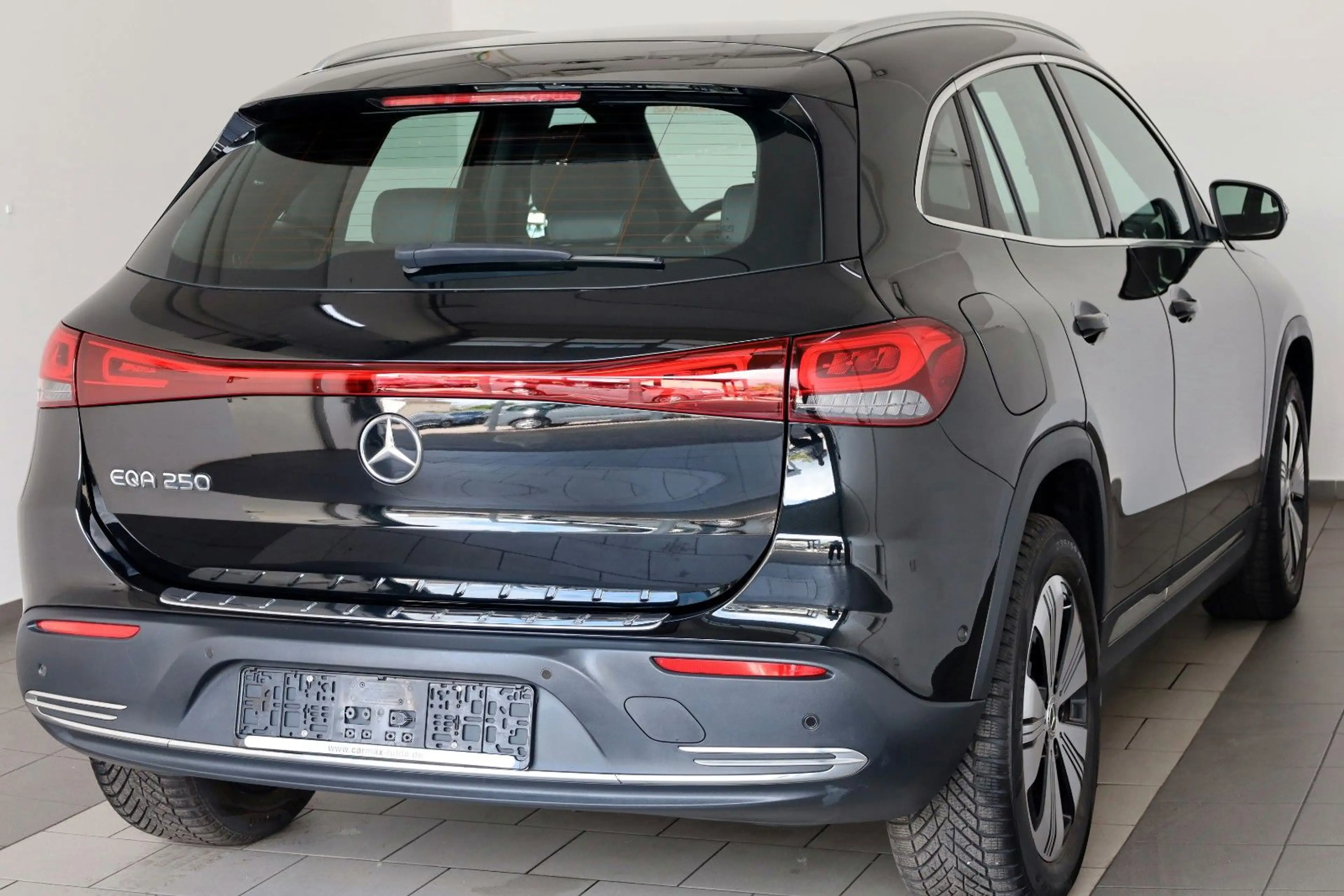 Mercedes-Benz EQA 250 Progressive,T.Leder,Navi,LED,SH,Kamera — photo 2