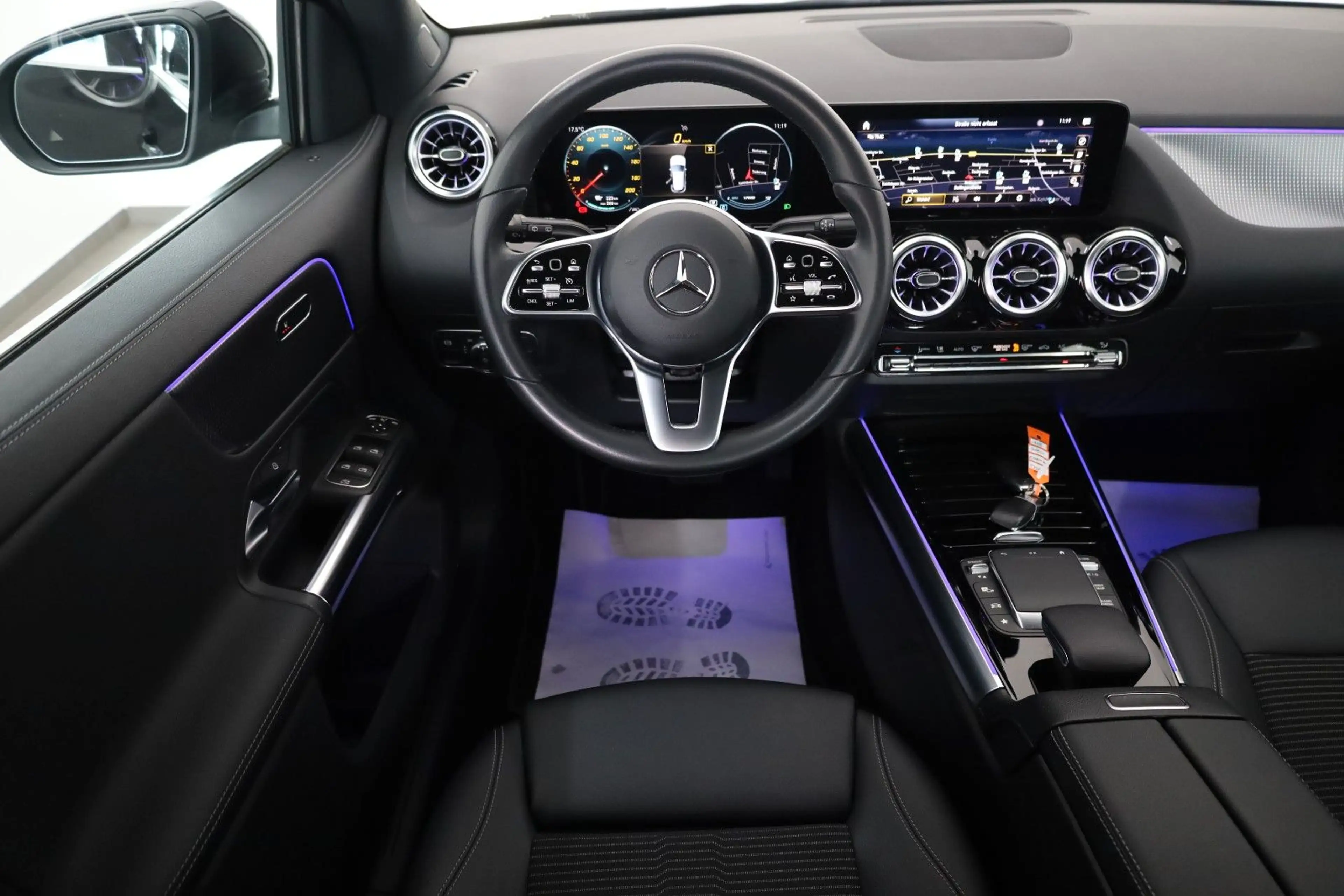Mercedes-Benz EQA 250 Progressive,T.Leder,Navi,LED,SH,Kamera — photo 10