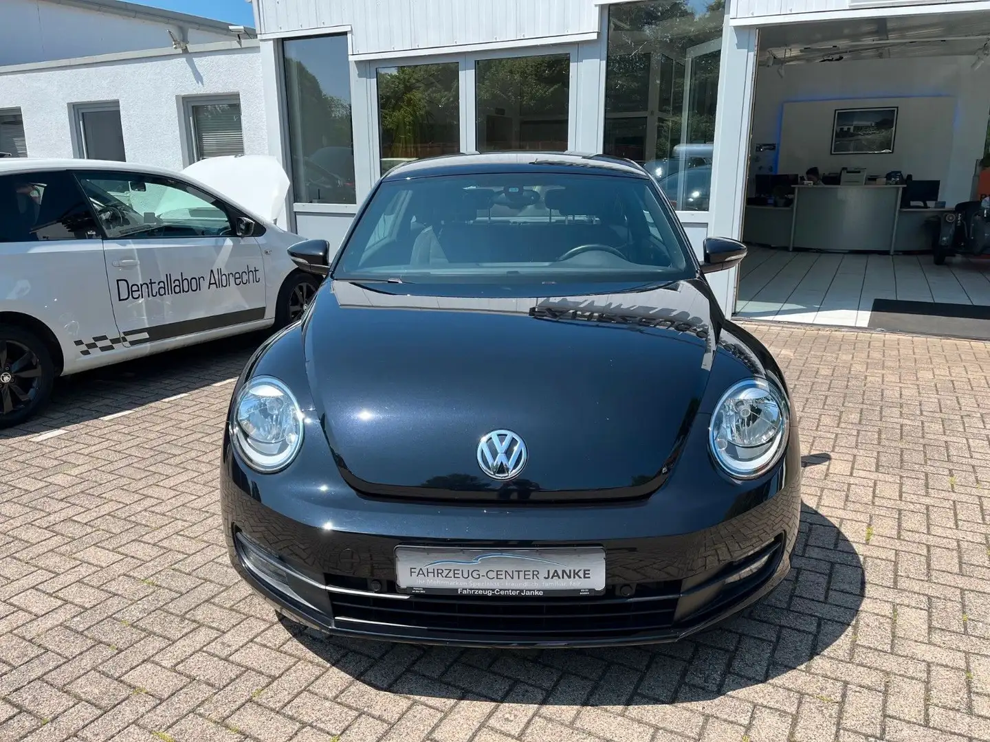 Volkswagen Beetle Lim. +Sitzheiz/Tempo/CD Radio+ crna - 2