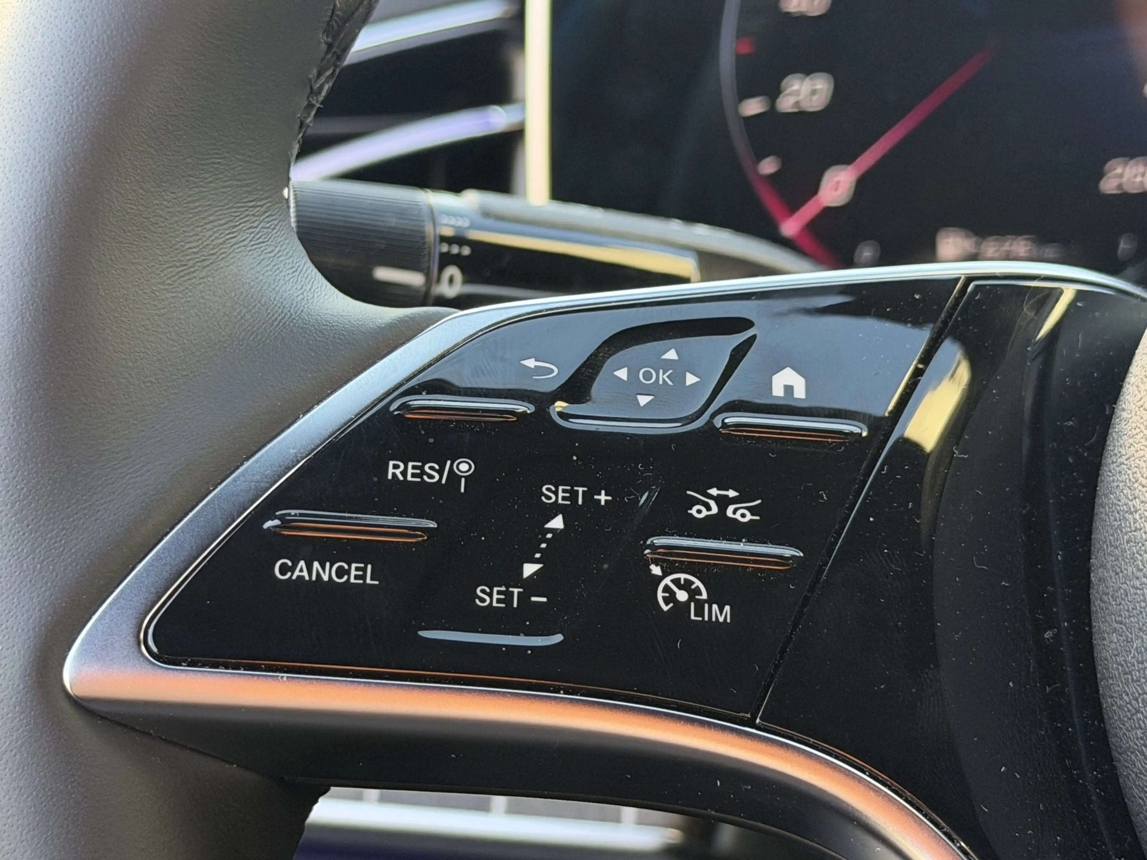 Mercedes-Benz E 450 d 4M 9G AIRMATIC HAL HUD DTR+ BURMESTE 4D — photo 7