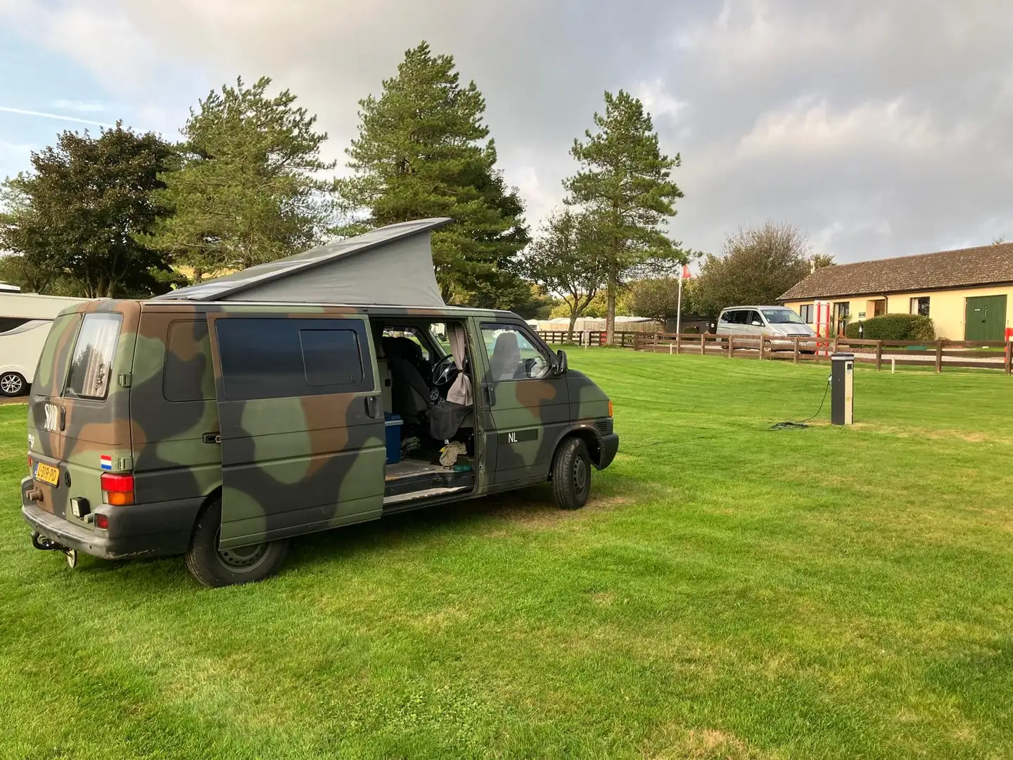 Volkswagen T4 Transporter 7DA 1F2 - 1
