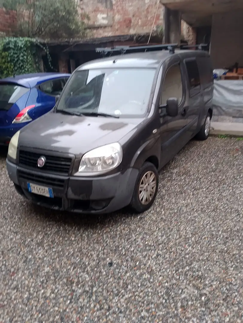 Fiat Doblo 1.6 16v natural power Active - 2