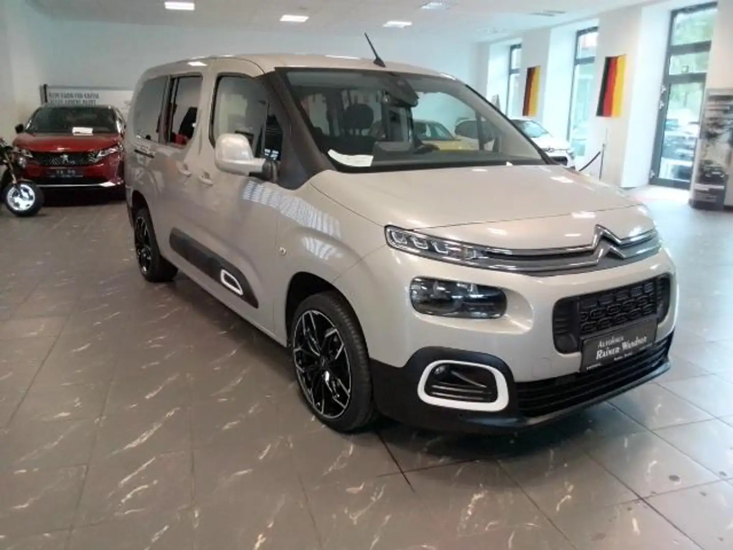 Citroen Berlingo XL PureTech 130 EAT8 Automatik,SHZ,Cam Beige - 1