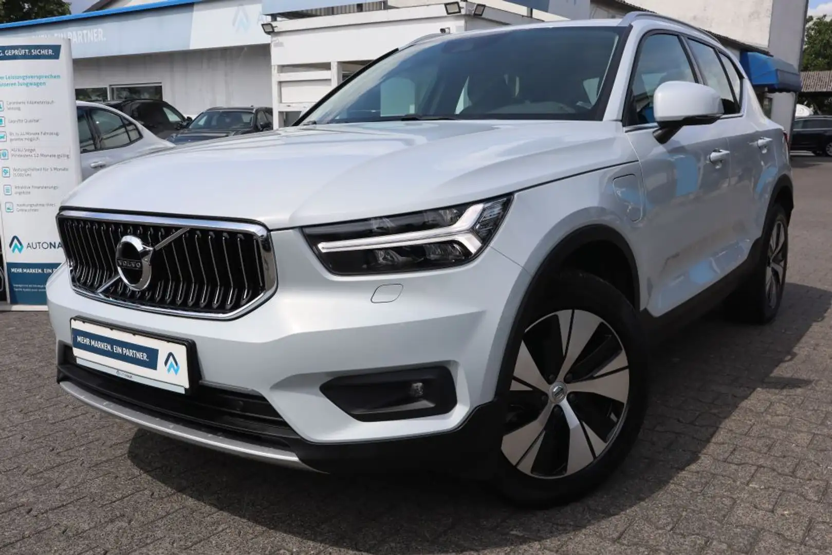 Volvo XC40 XC40 T4 Recharge DKG Plus Bright|AHK|NAVI|SHZG - 1