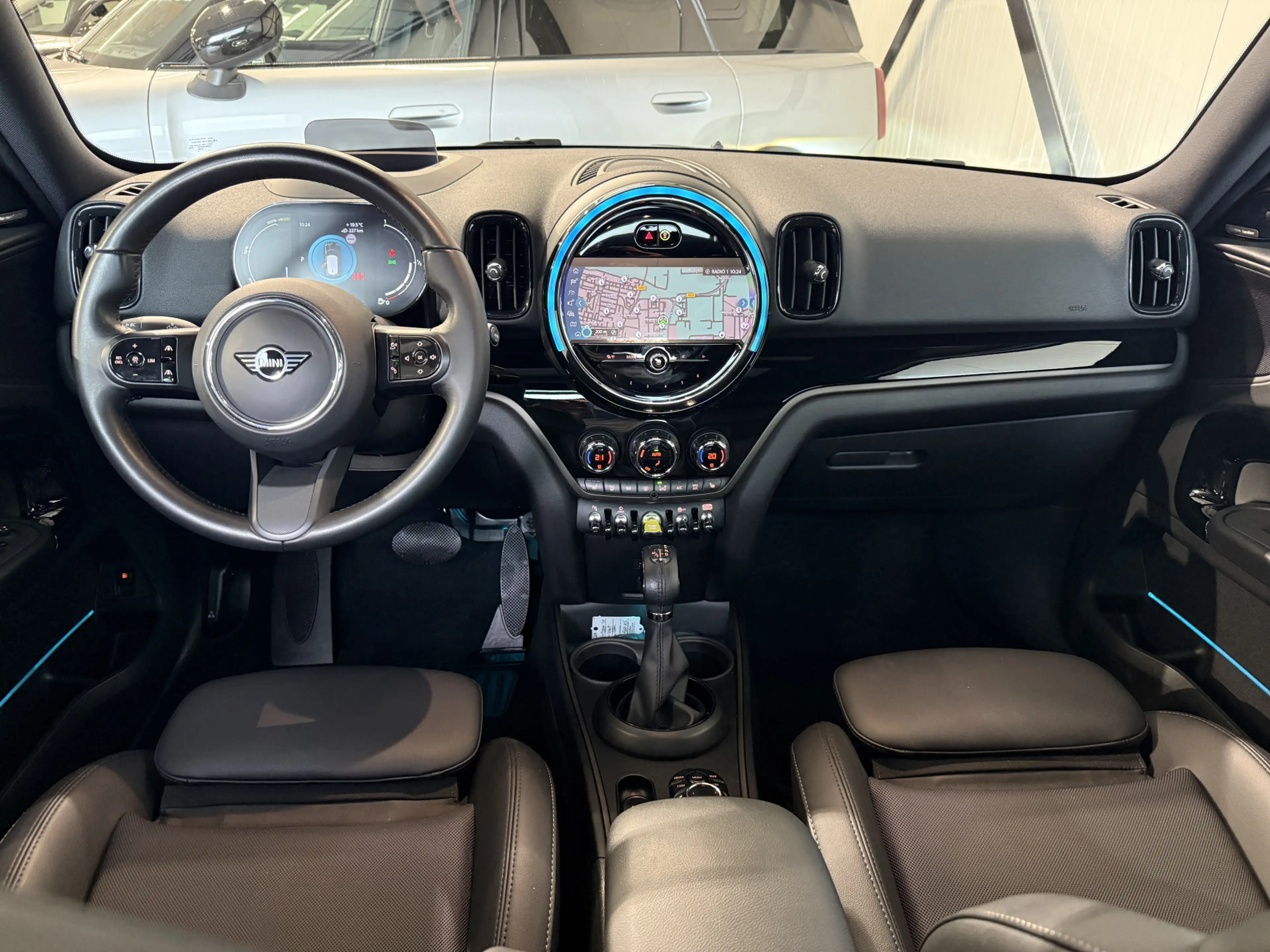 MINI Cooper SE Countryman 1.5 ALL4 Pano/Leder/H&K/Camera — photo 6