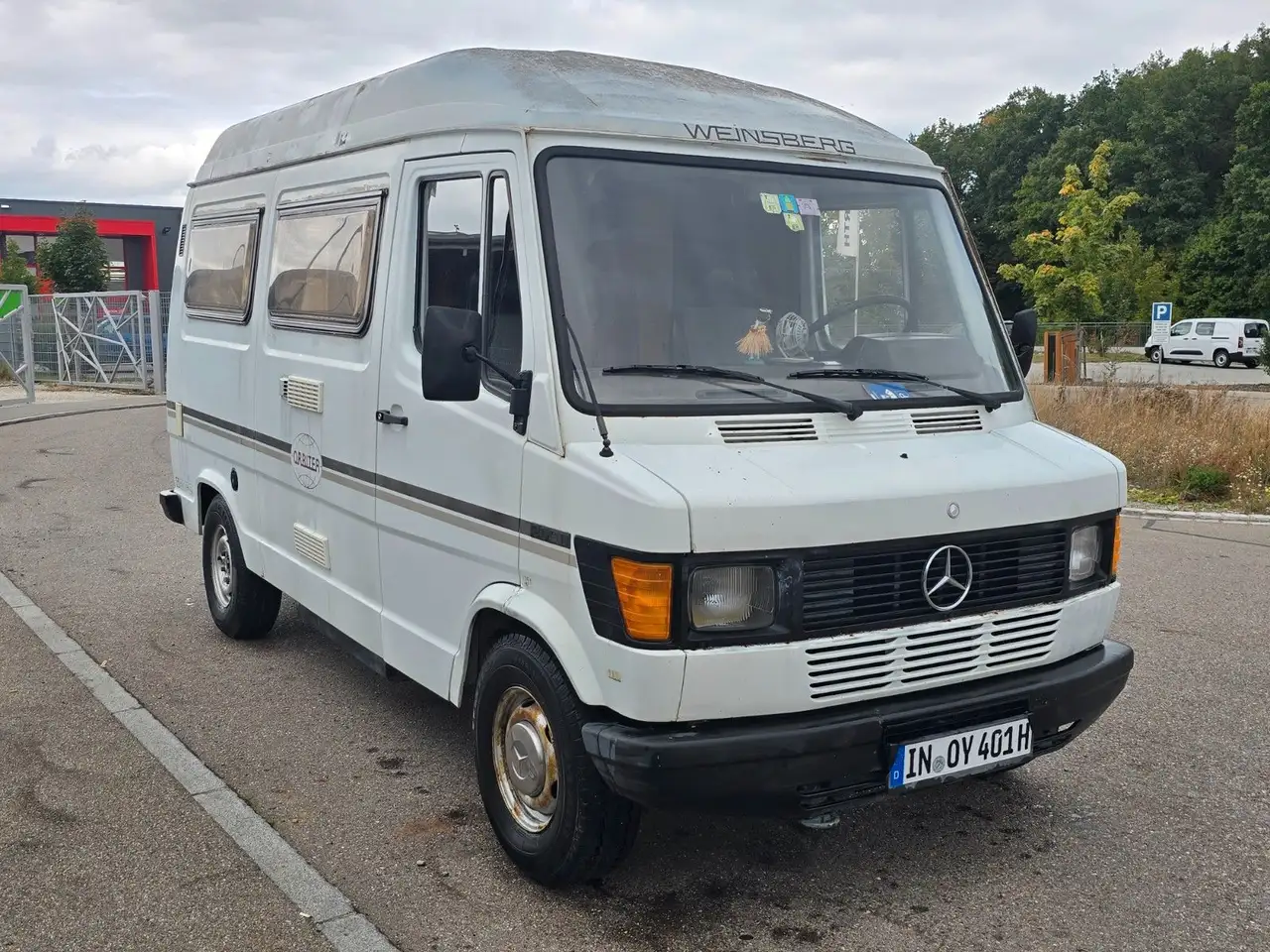 Mercedes-Benz