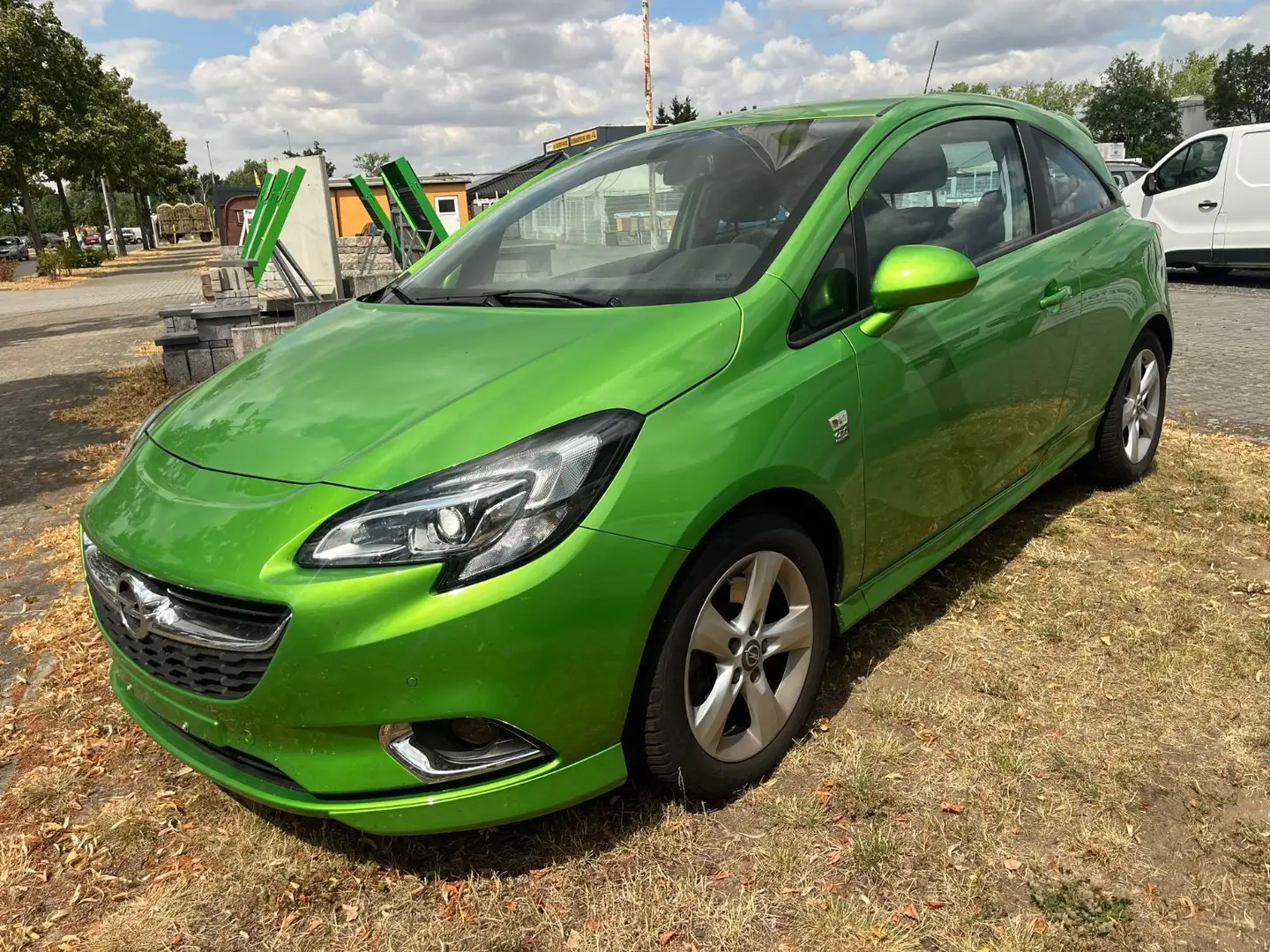Opel Corsa E 1.4 150PS Innovation ( TOP Ausstattung ) Vert - 2