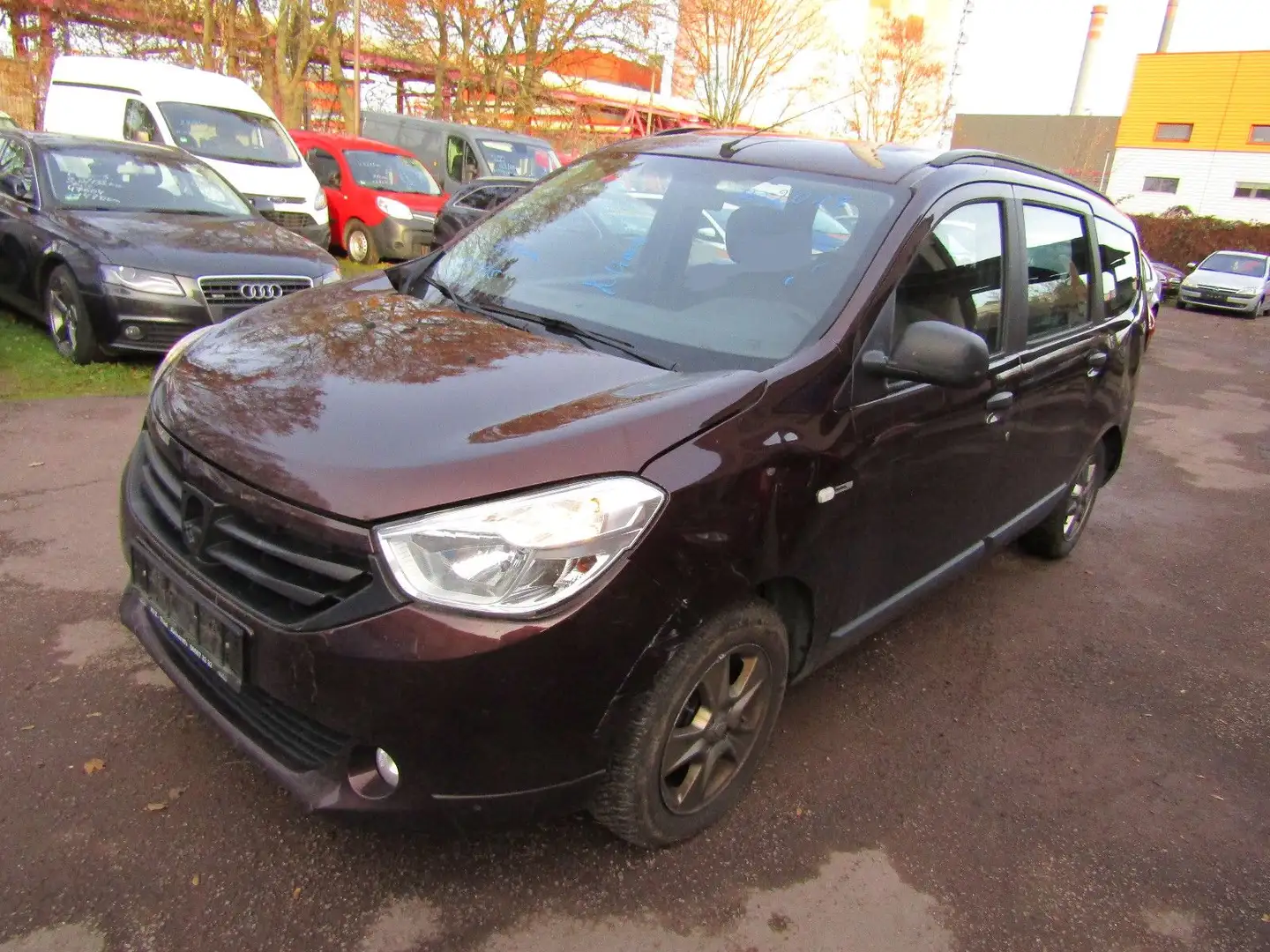 Dacia Lodgy Ambiance 1.6 SCE 7Sitzer Braun - 2