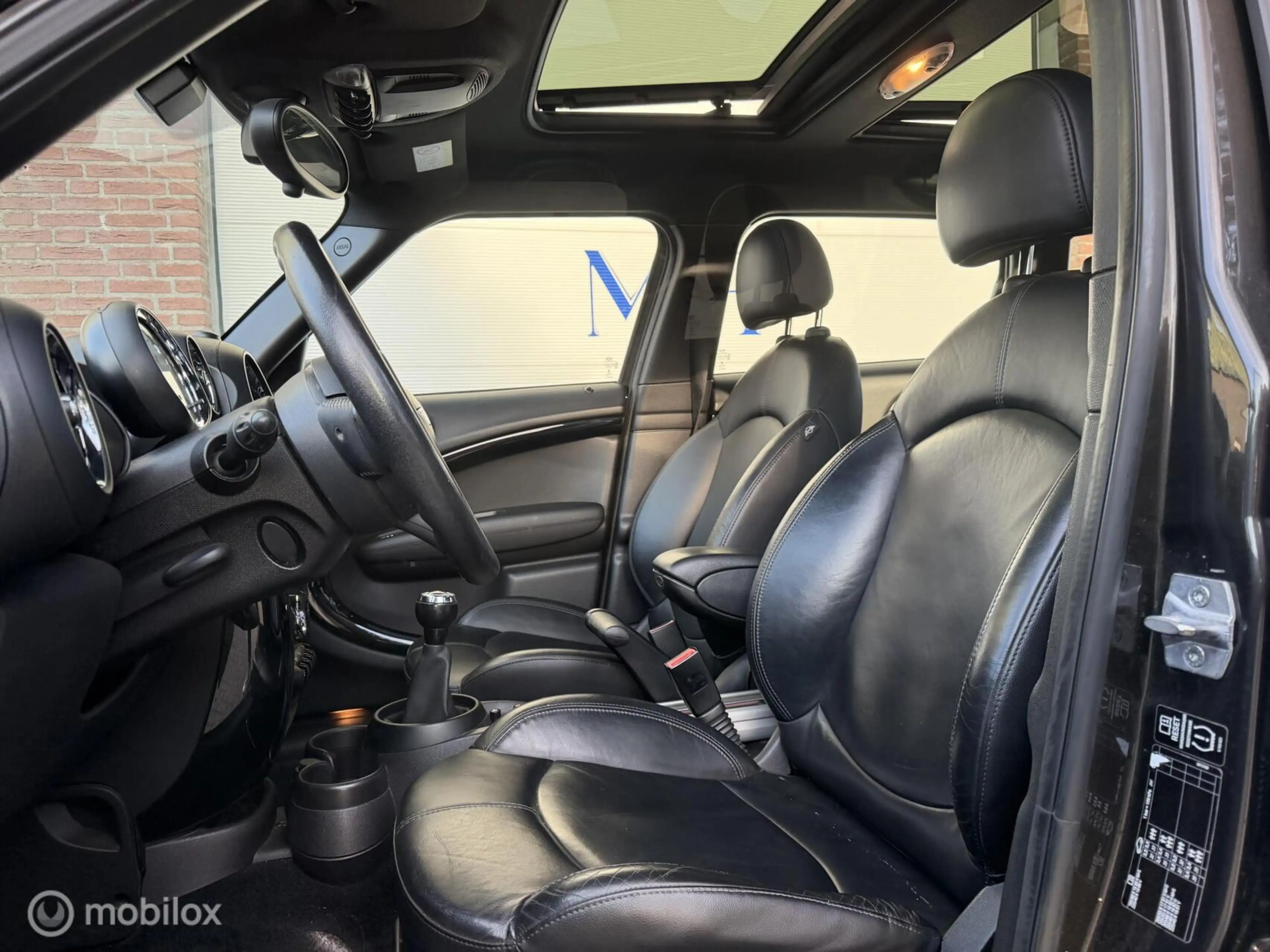 MINI Cooper Countryman 1.6 Knockout Edition Pano Leder Cruise — photo 5
