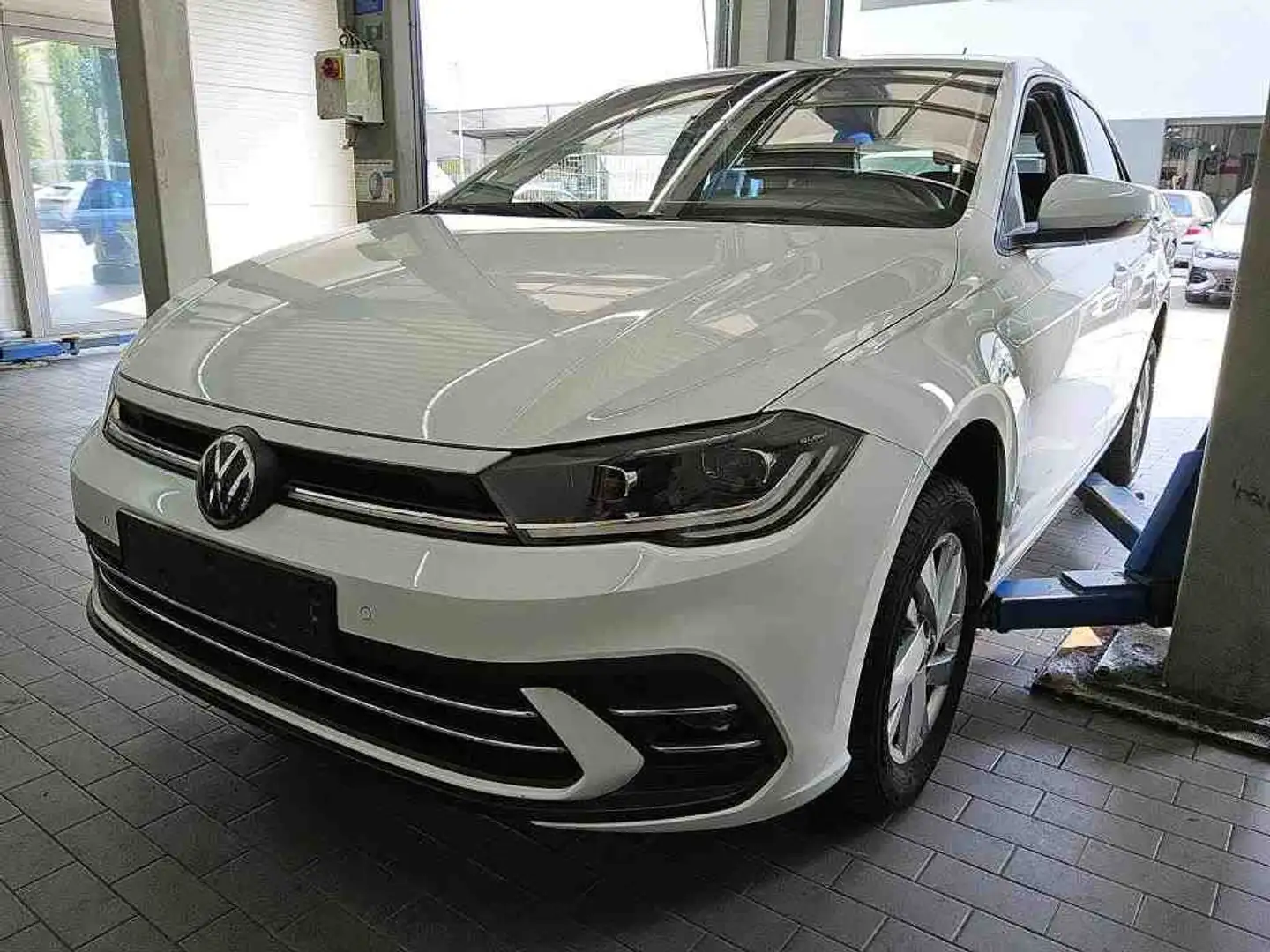 Volkswagen Polo 1.0 TSI DSG STYLE*IQ.LIGHT*KAMERA*PDC*SHZ*N Weiß - 2