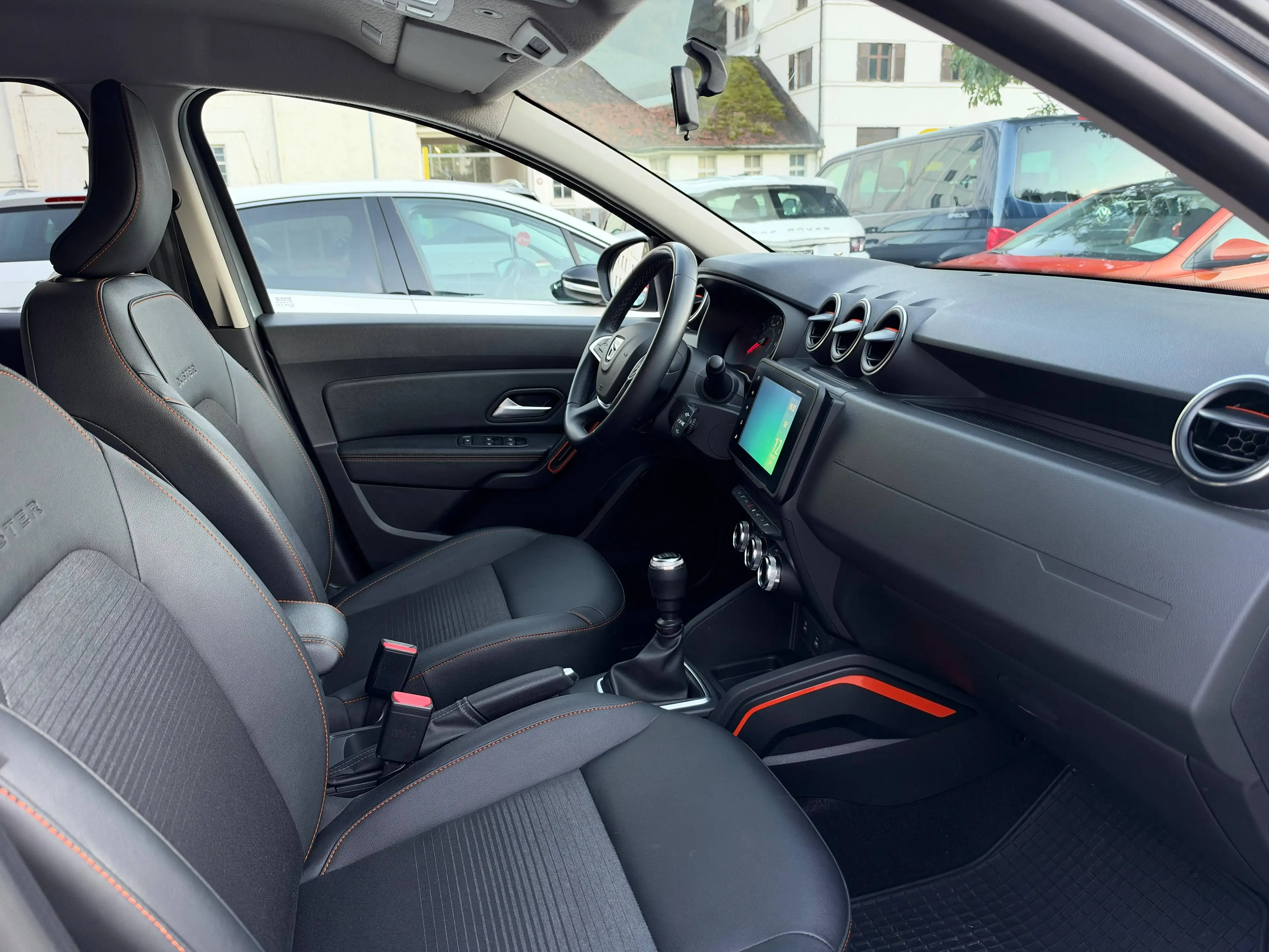 Dacia Duster Diesel Allrad Extreme | Navi | Leder | Anhängerk. | 360° Kamera | SHZ | — photo 8