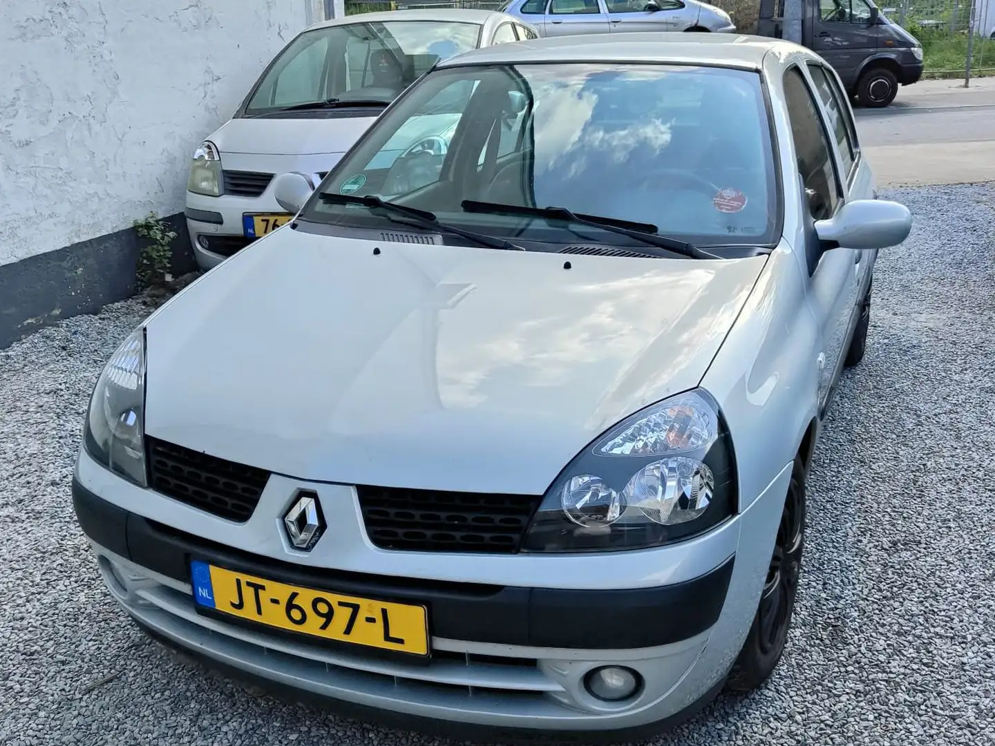 Renault Clio Clio 1.4-16V Expression Grey - 2