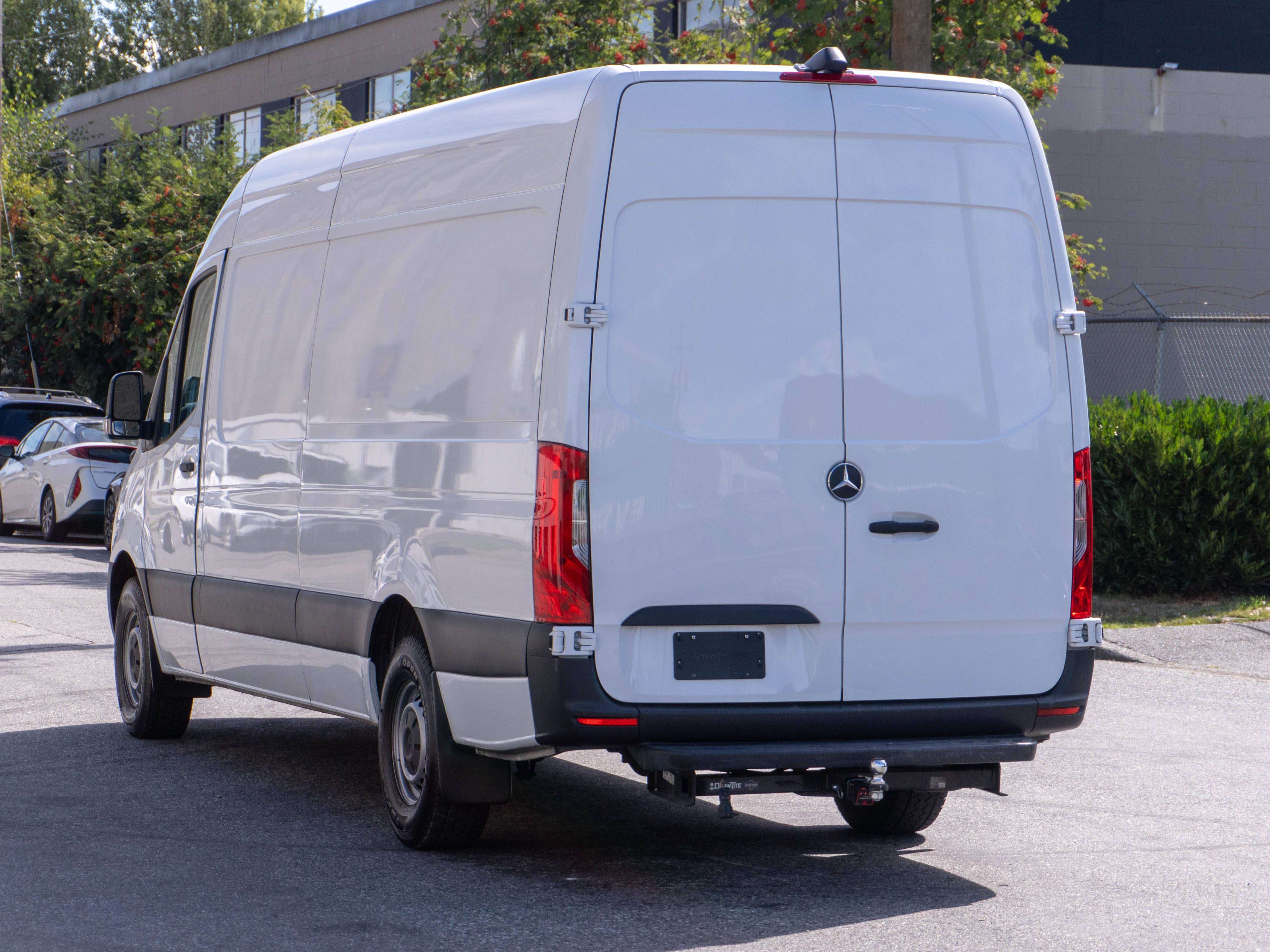 2023 Mercedes-Benz Sprinter Cargo Van