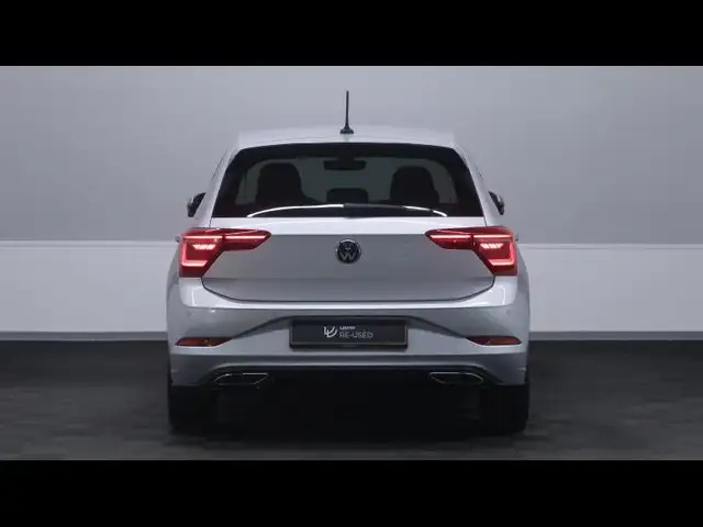 Volkswagen Polo view 6