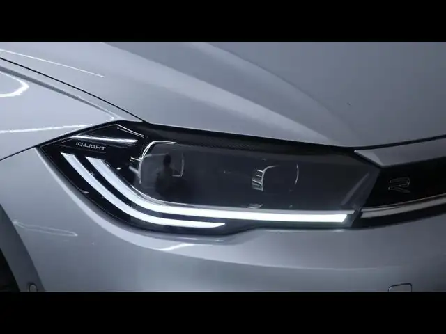 Volkswagen Polo view 8