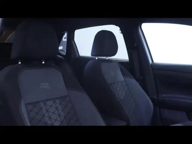 Volkswagen Polo view 12