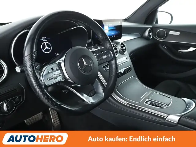 Mercedes-Benz GLC view 11