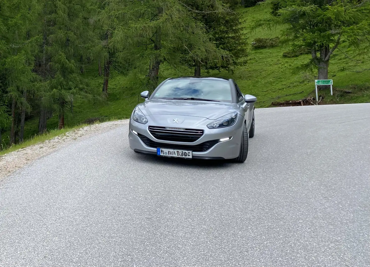 Peugeot RCZ RCZ R 270THP Grau - 2