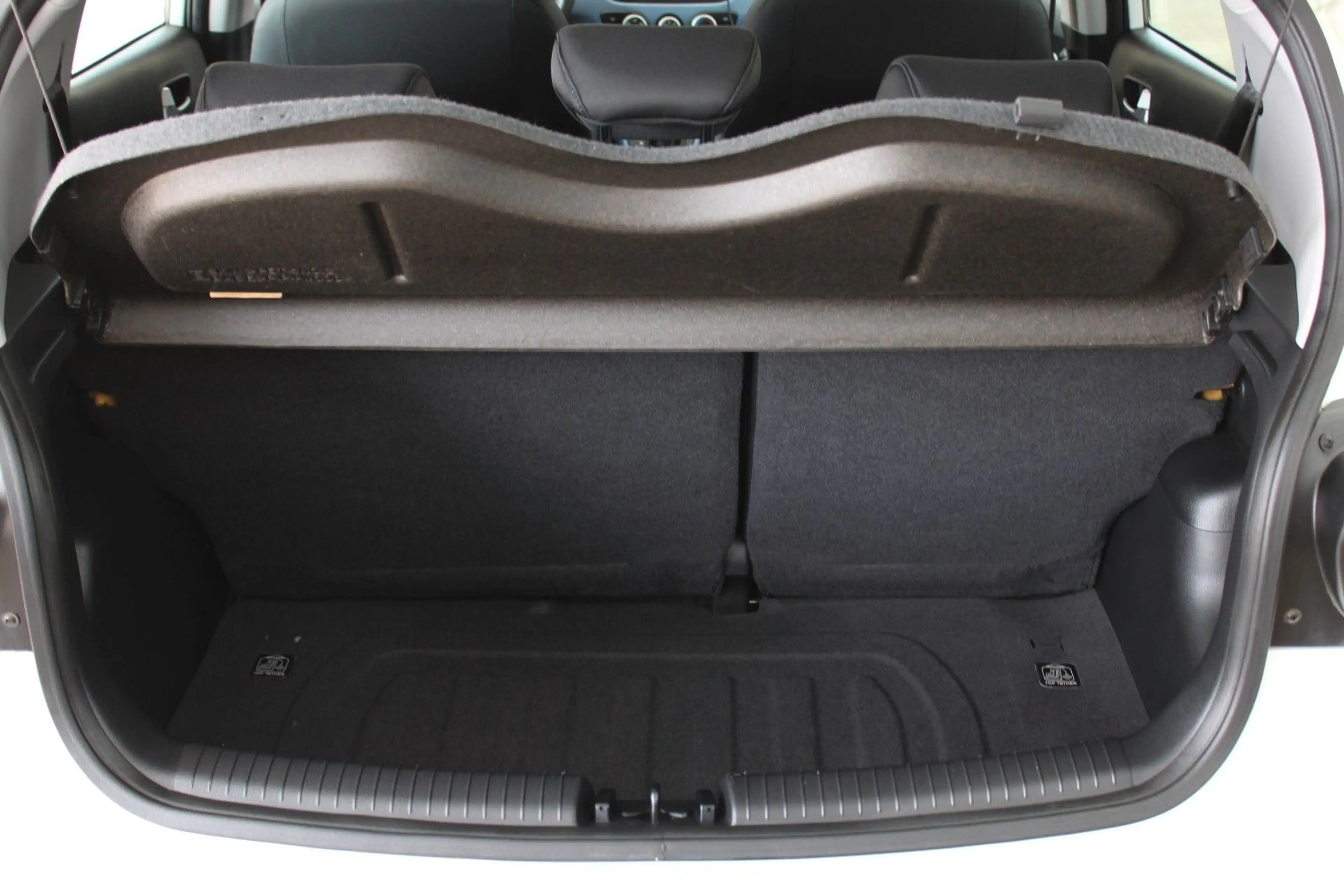 Hyundai i10 *Automatik*TÜV&Ins.Neu*1.Hand*Scheckheft*SHZ* — photo 11