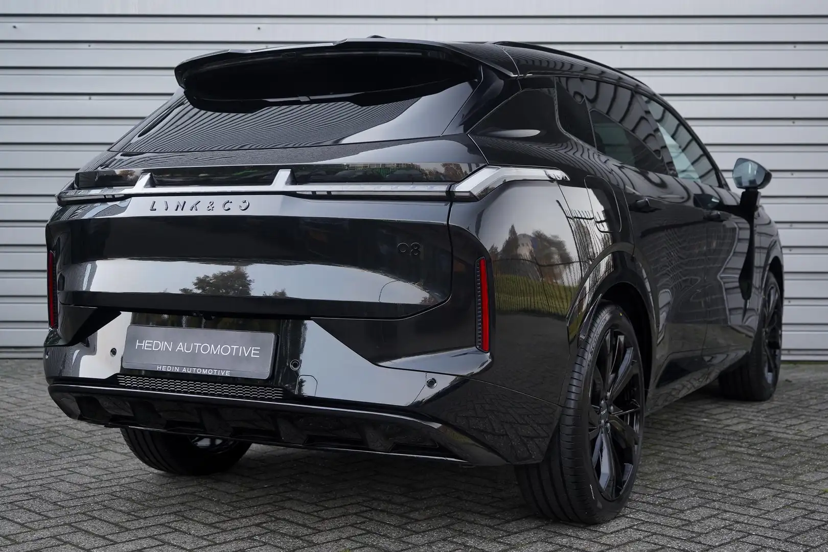 Lynk & Co 08 1.5 More | Black Edition | 200 KM Electrisch | Pan - 2