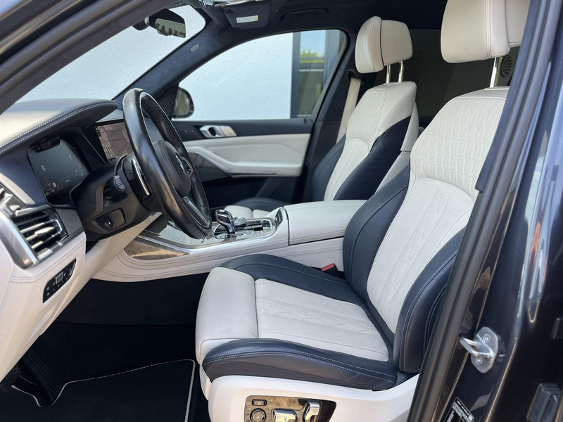 BMW X7 xDrive 30 d Design Pure Excellence /**Voll**/ — photo 15