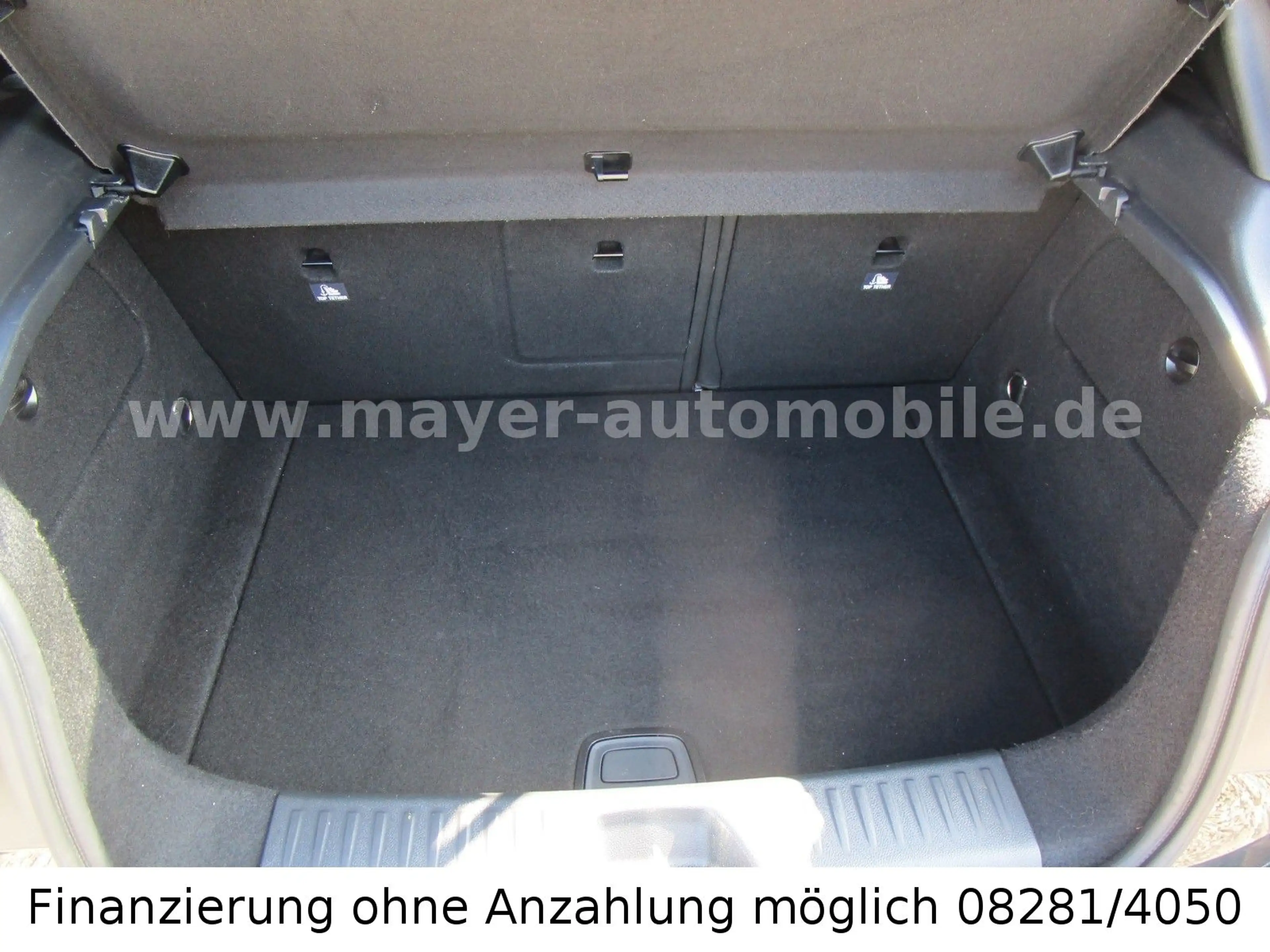 Mercedes-Benz A 220 4Matic AMG-LINE*LED*NAVI*BT*PDC* — photo 15