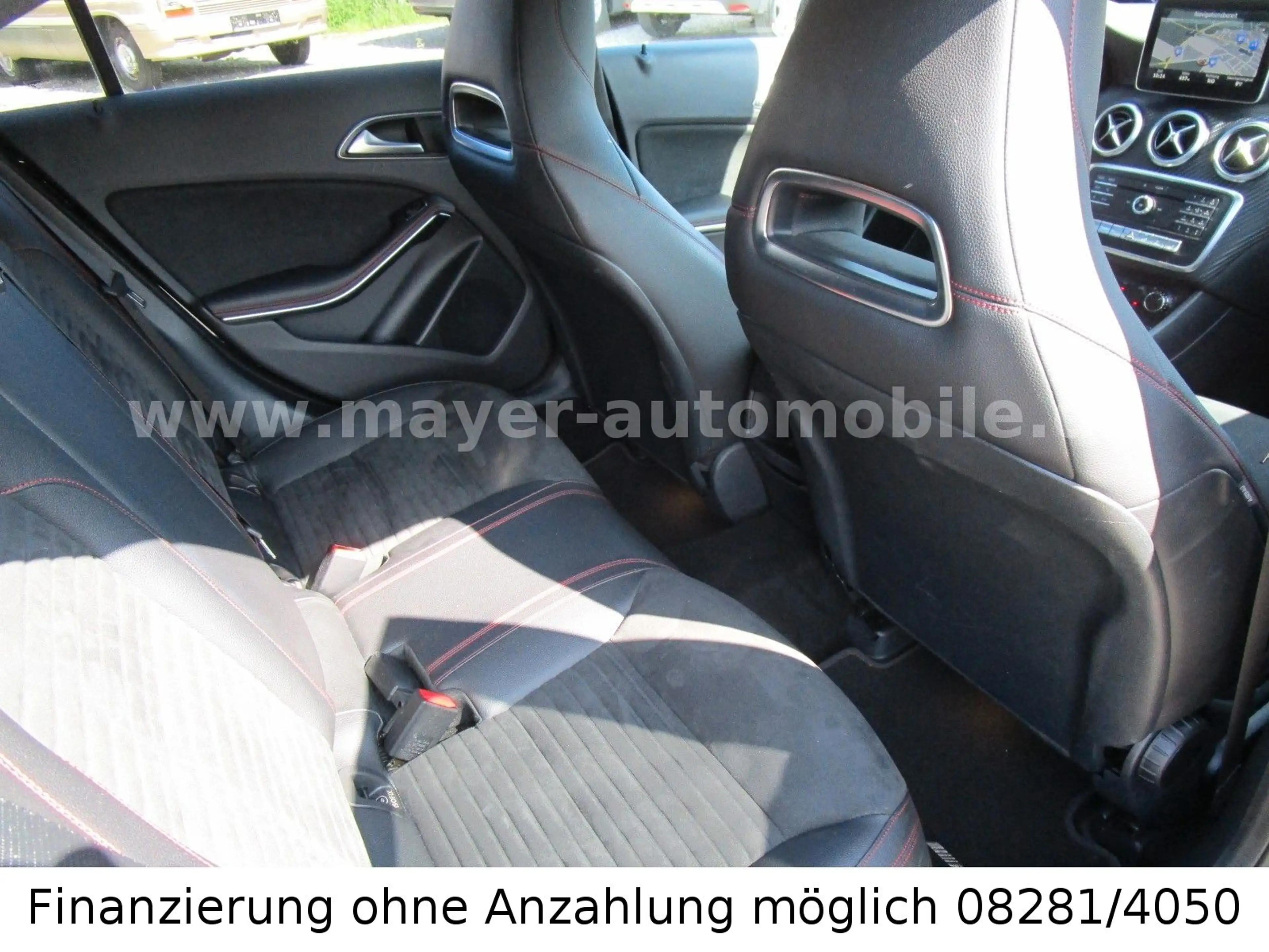 Mercedes-Benz A 220 4Matic AMG-LINE*LED*NAVI*BT*PDC* — photo 14