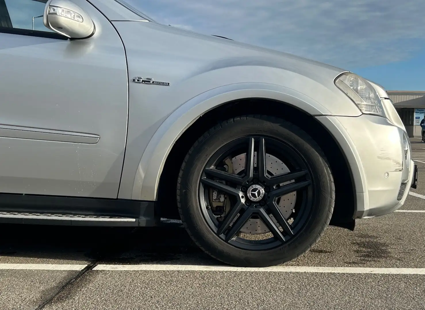 Mercedes-Benz ML 63 AMG Silber - 2