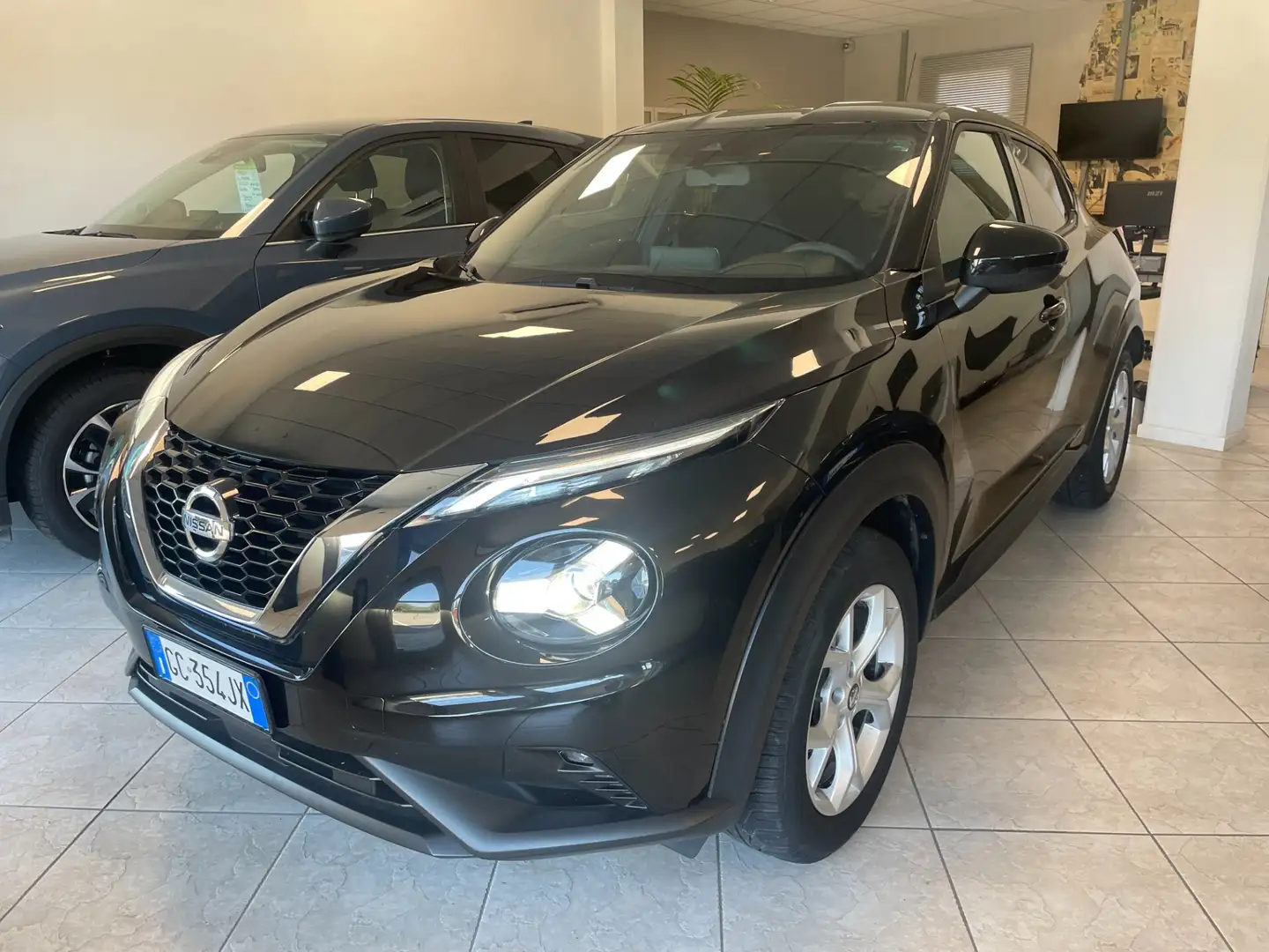 Nissan Juke 1.0 DIG-T 117 CV DCT Business PREZZO REALE Zwart - 1
