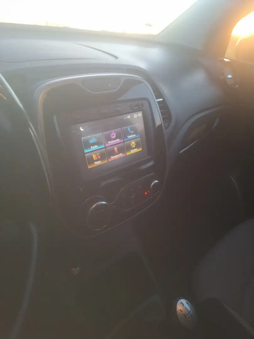 Renault Captur 1.5dCi E.eco2 S&S SL Adventure 90 - 2