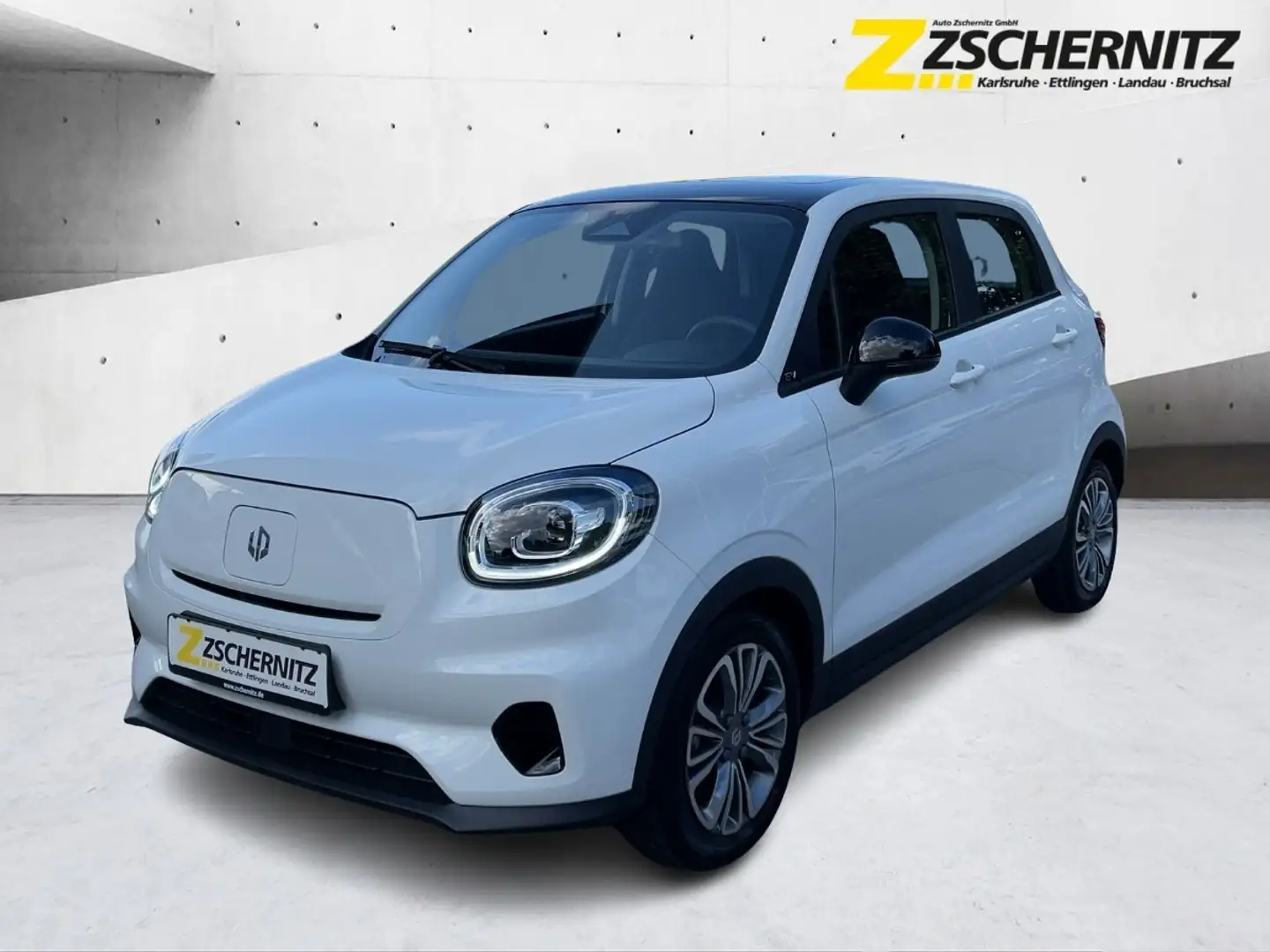 Leapmotor T03 37 70 kW EV Navi Kamera PDC Fehér - 1